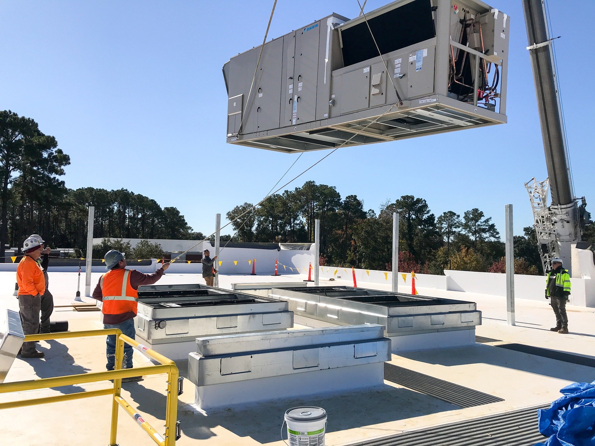 We're seeing great progress down in Charleston, South Carolina at East Cooper Medical Center! Thank you to our teams, both on and off-site, for all of their continuous hard work. It has been incredible watching this project come to life!