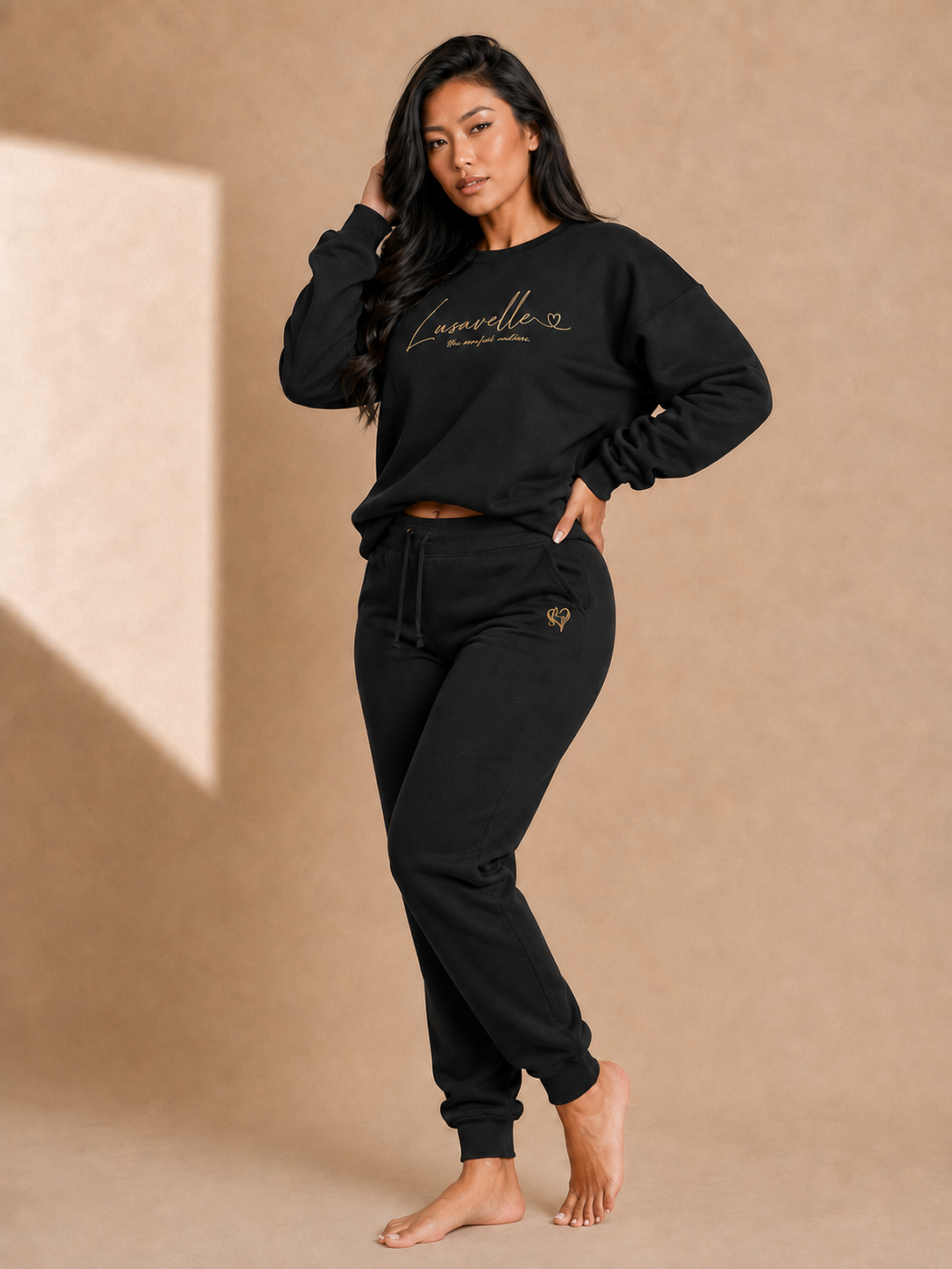 Lusavelle Sweatshirt & Joggers - Black.png