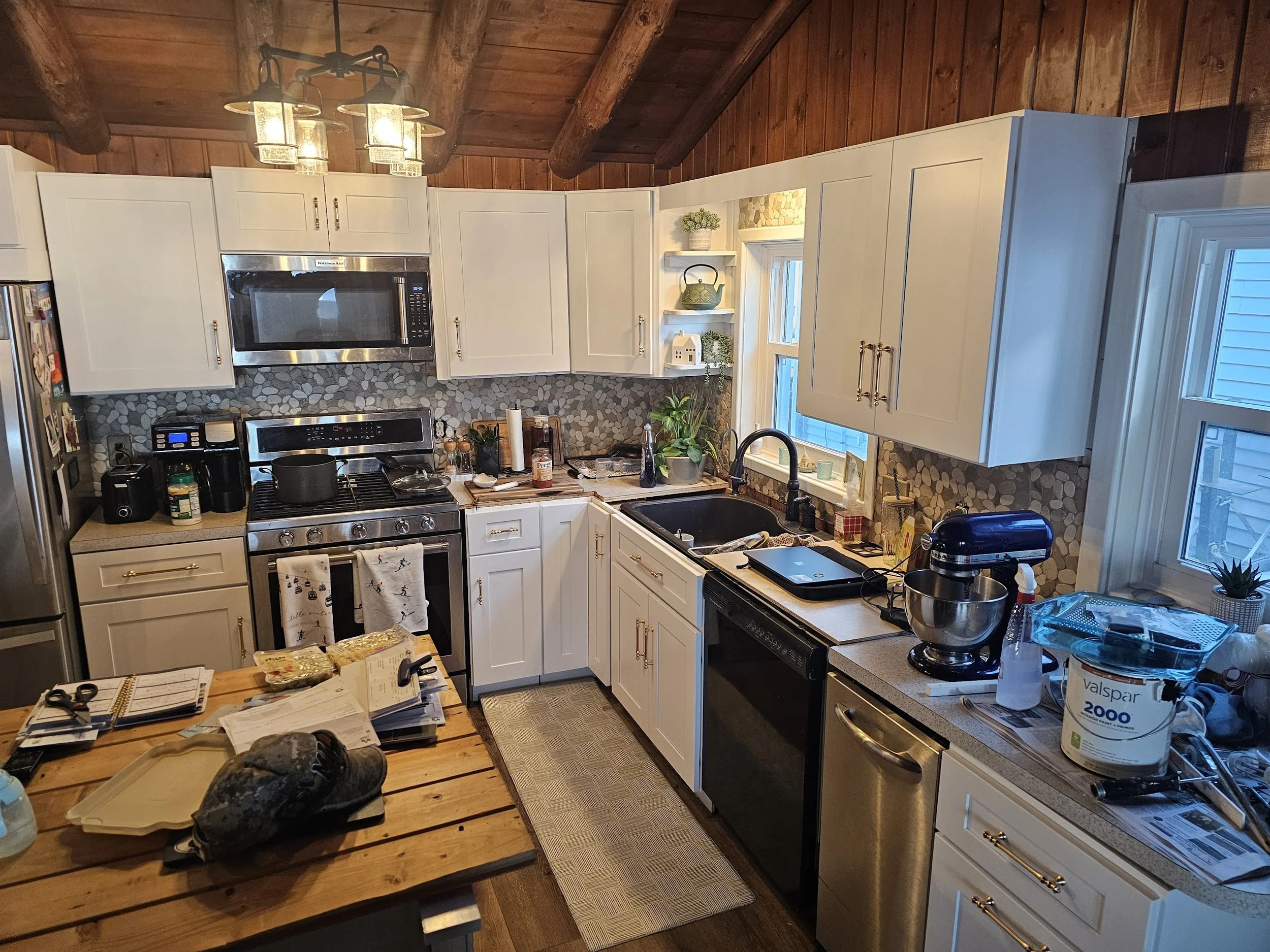 kitchen2.jpg