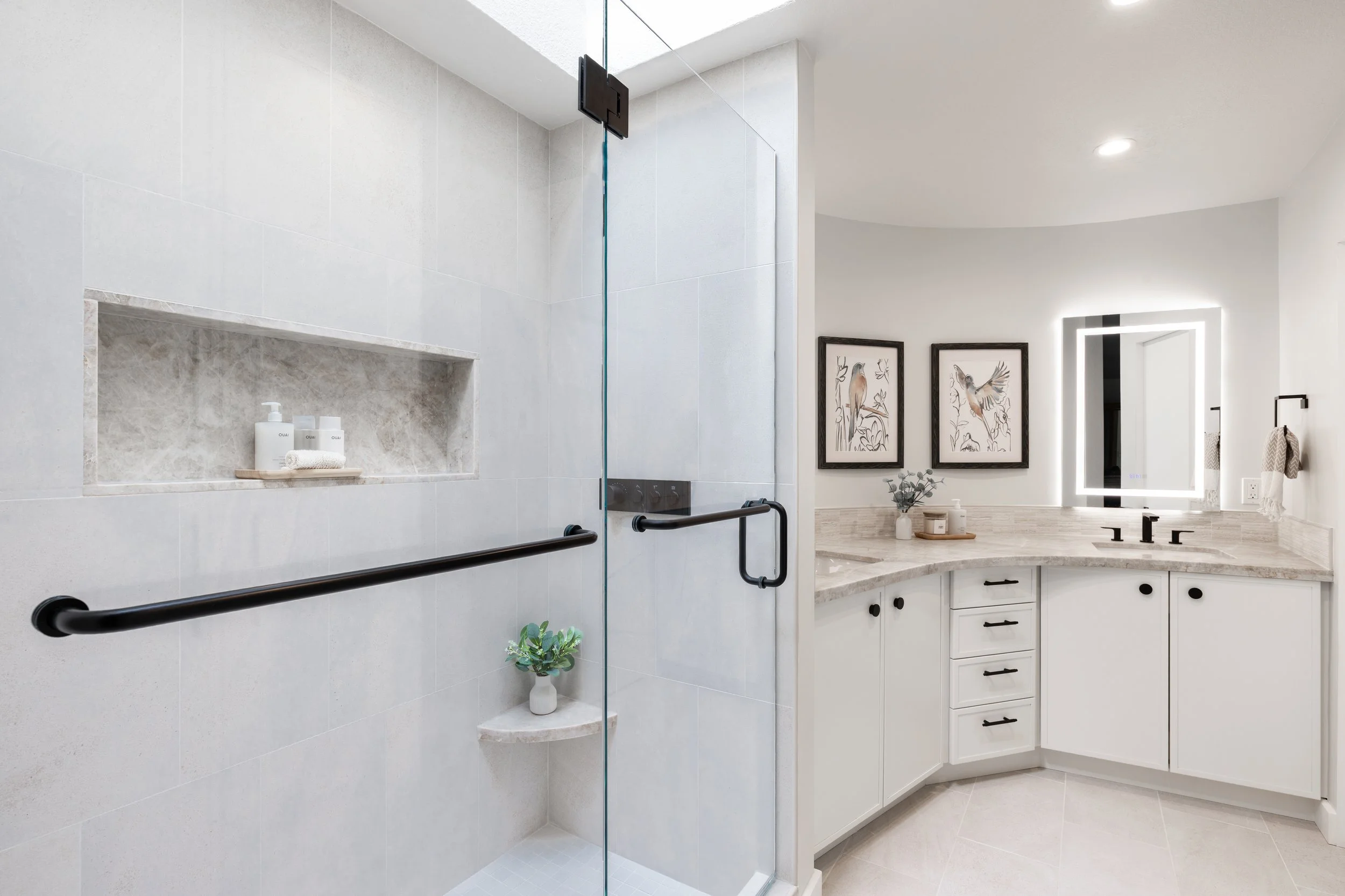 Wild Oak Primary Bath (10 of 19).jpg