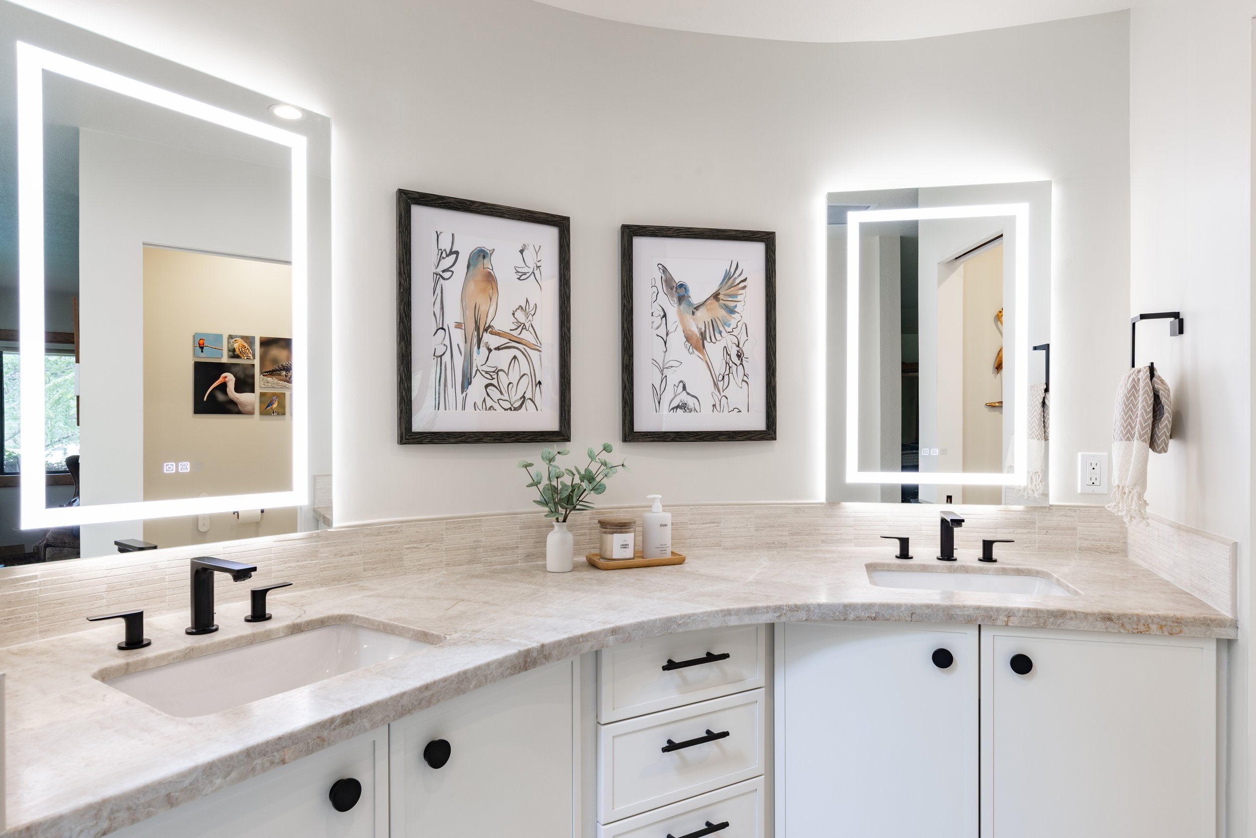 Wild Oak Primary Bath (5 of 19).jpg