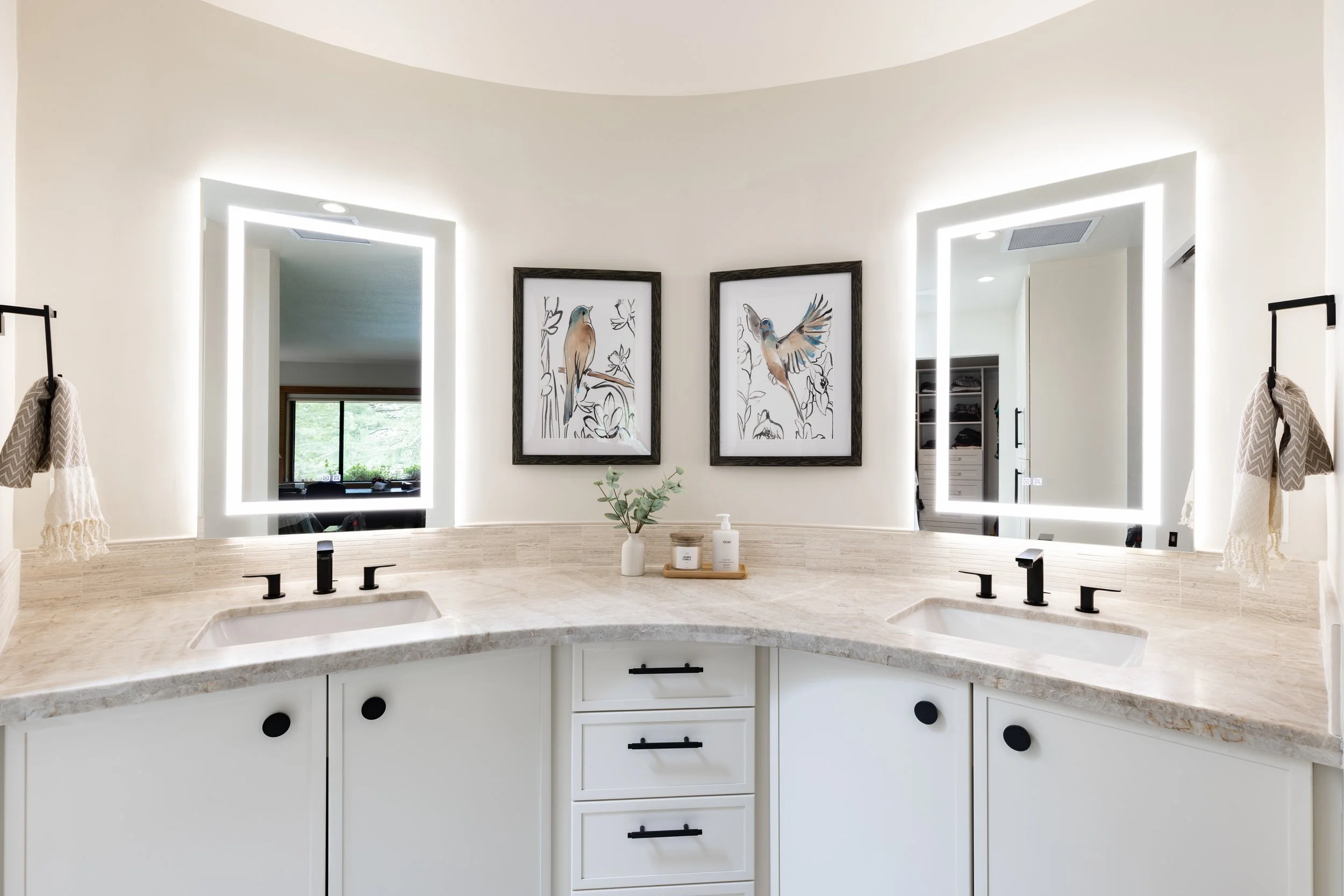 Wild Oak Primary Bath (3 of 19).jpg