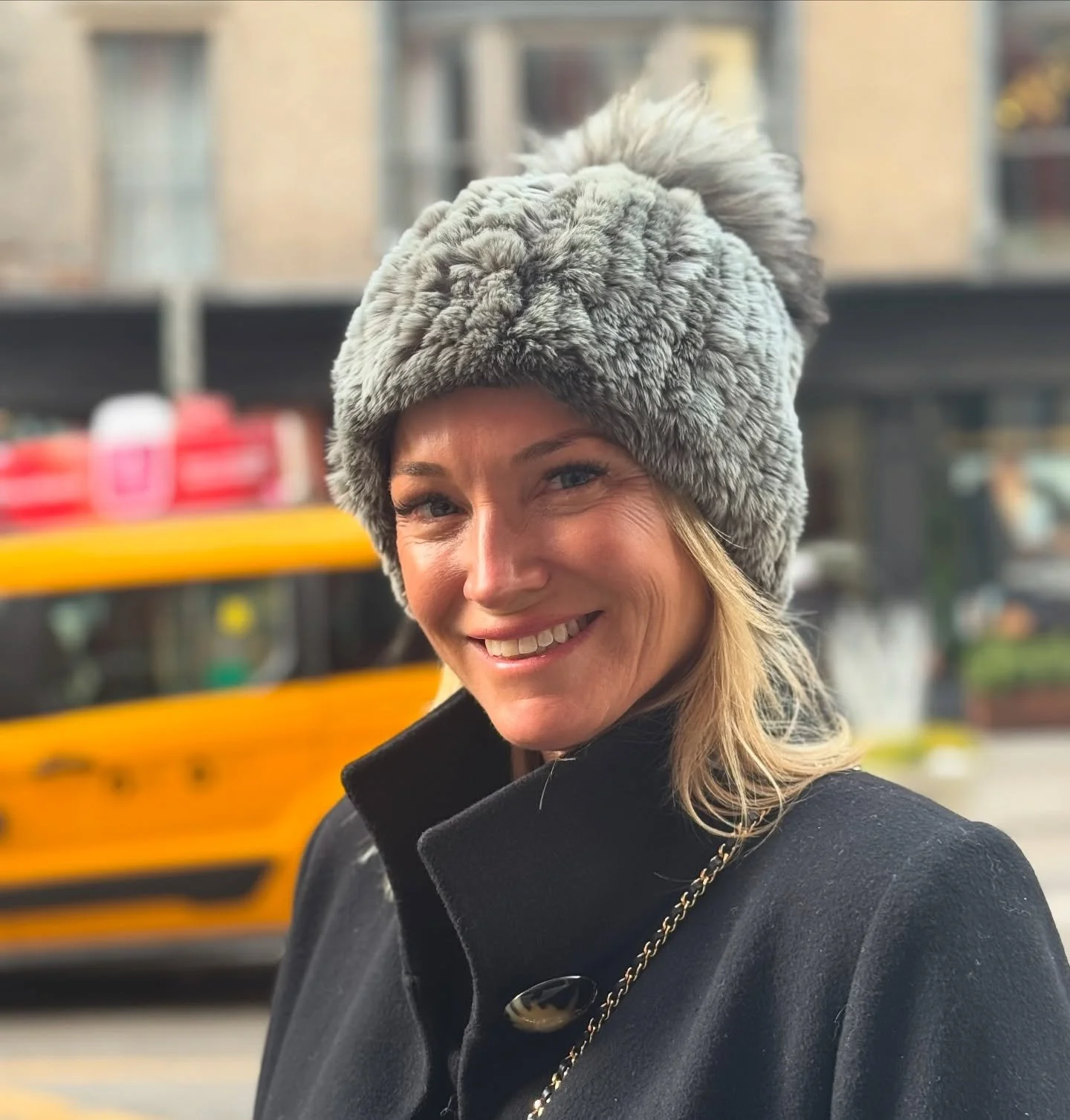 Seeing my clients "Glow up" makes me so happy! Within a few sessions I can see the transformation starting to happen! It's glorious to witness. Life is full of new chapters. Sometimes all you have to do is turn the page. #divorceedoula  #su