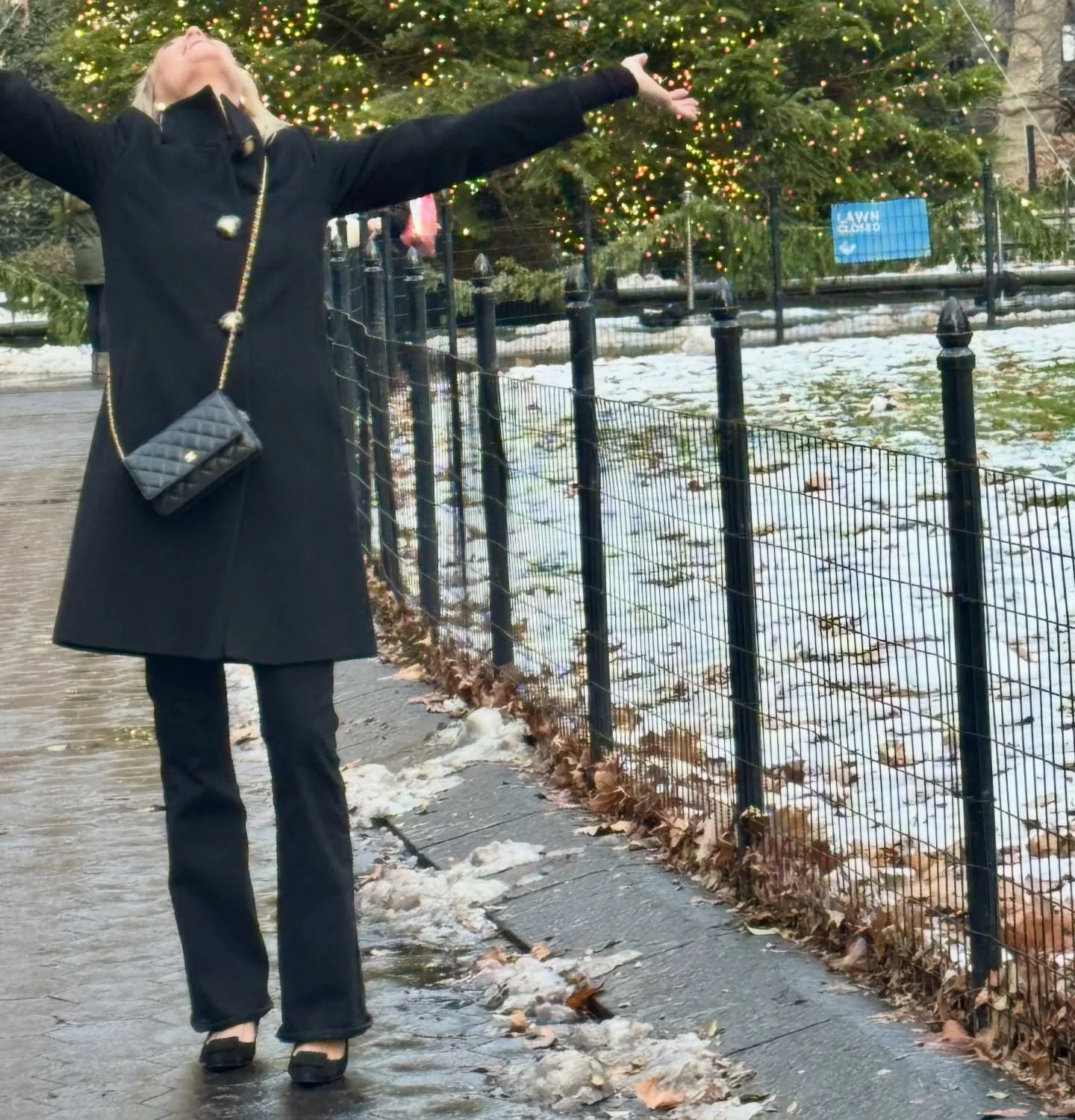 When I see my clients go from caterpillars to butterflies, it is the best feeling in the world. There is so much precious life to live! Let's not live it in the past but instead look towards a future filled with endless possibilities! #divorceedoula 