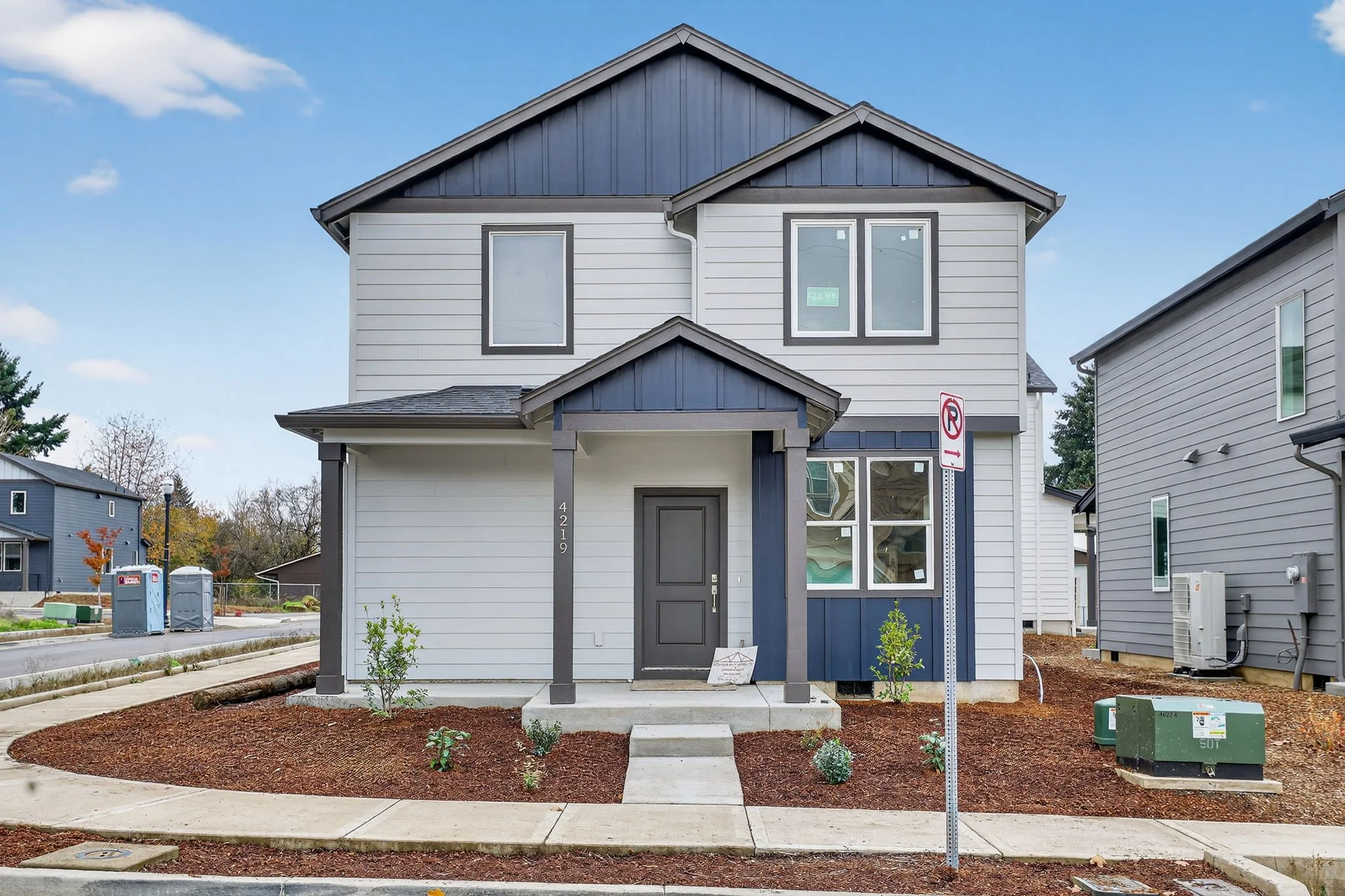 62nd Avenue Cottage Model B