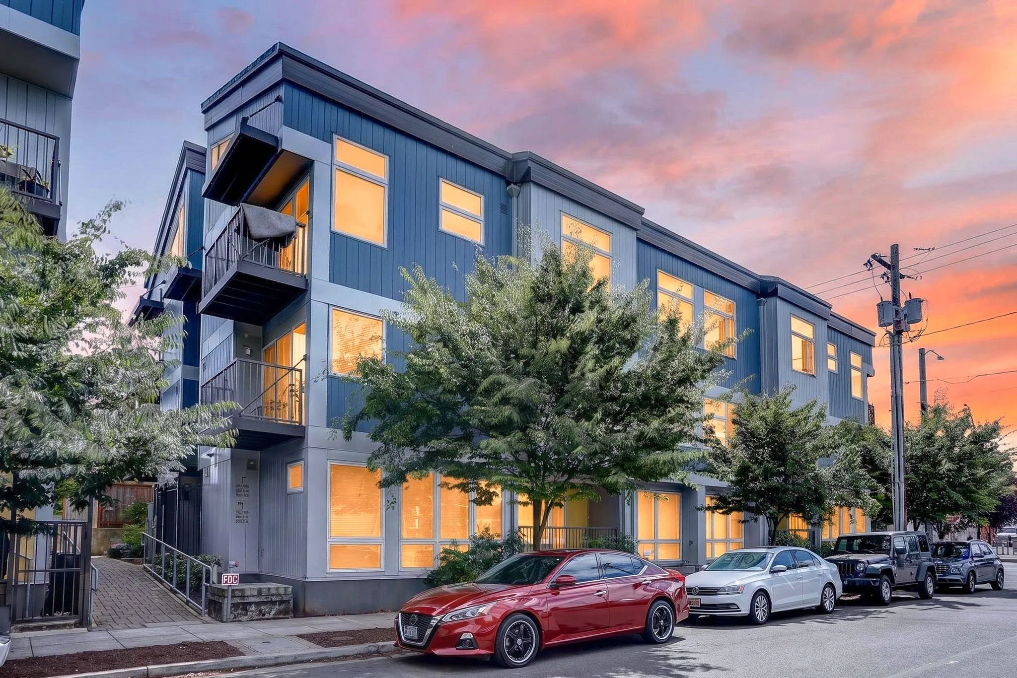 8120 N Interstate #204