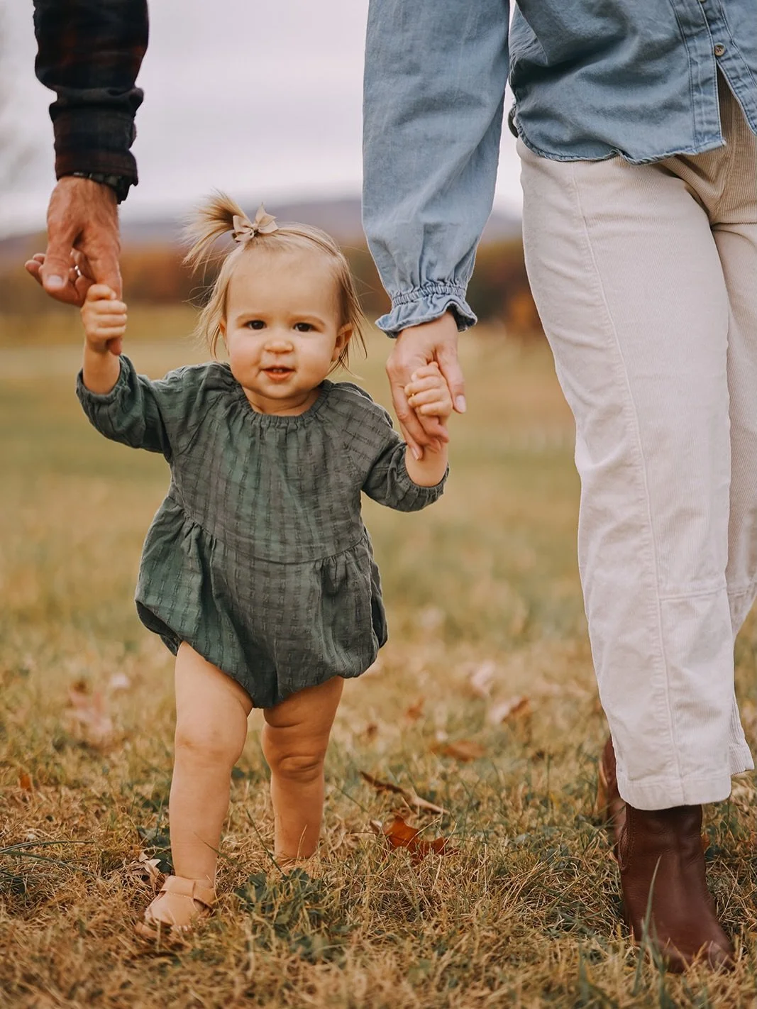 I love when the images tell the story themselves:
a story of how an entire world fits into a father&rsquo;s arms, how a mother smiles with a love you could never pause.
And their little one is an absolute star full of personality, curiosity, and thos