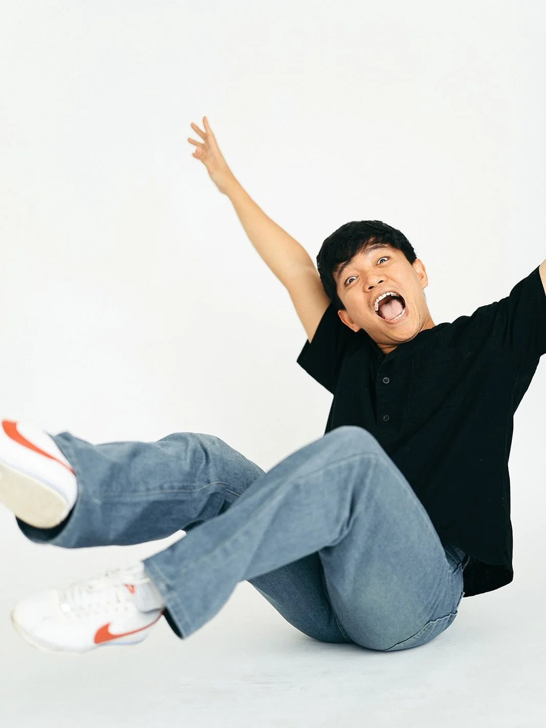 May every moment of your life be filled with happiness! 
It&rsquo;s photography that helps preserve these feelings- bringing you back to that very moment again and again.

I&rsquo;m here to gently and beautifully capture your story😉