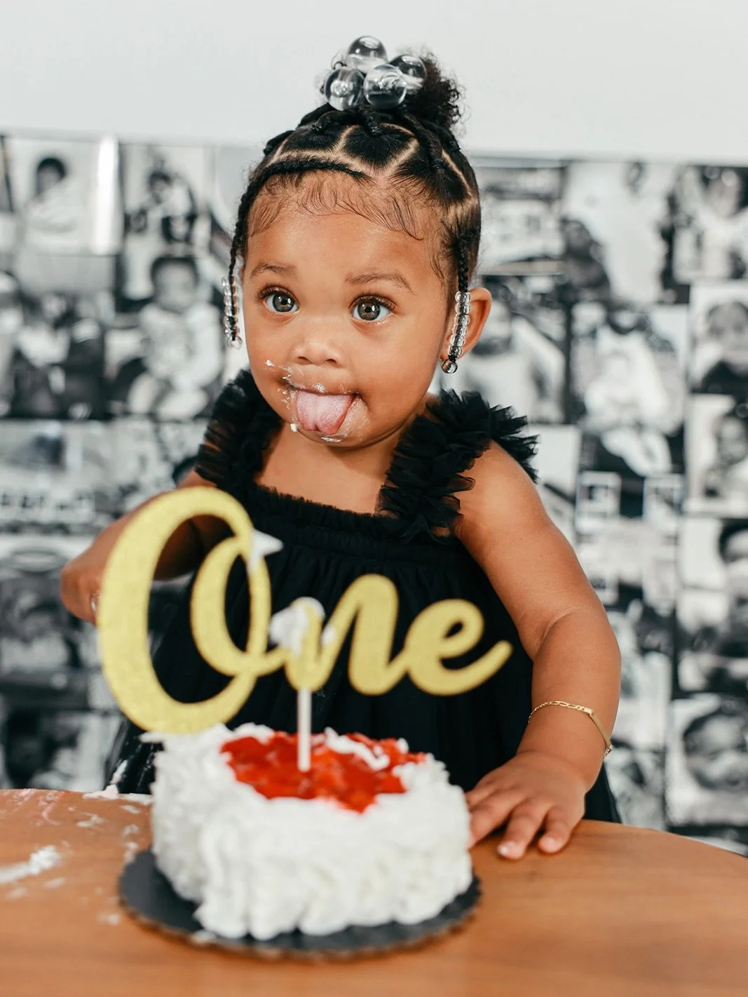 A sweet birthday for the sweetest little girl! 🎂
Let&rsquo;s choose your favorite photo together - tell me in the comments!👇🏻👇🏻👇🏻