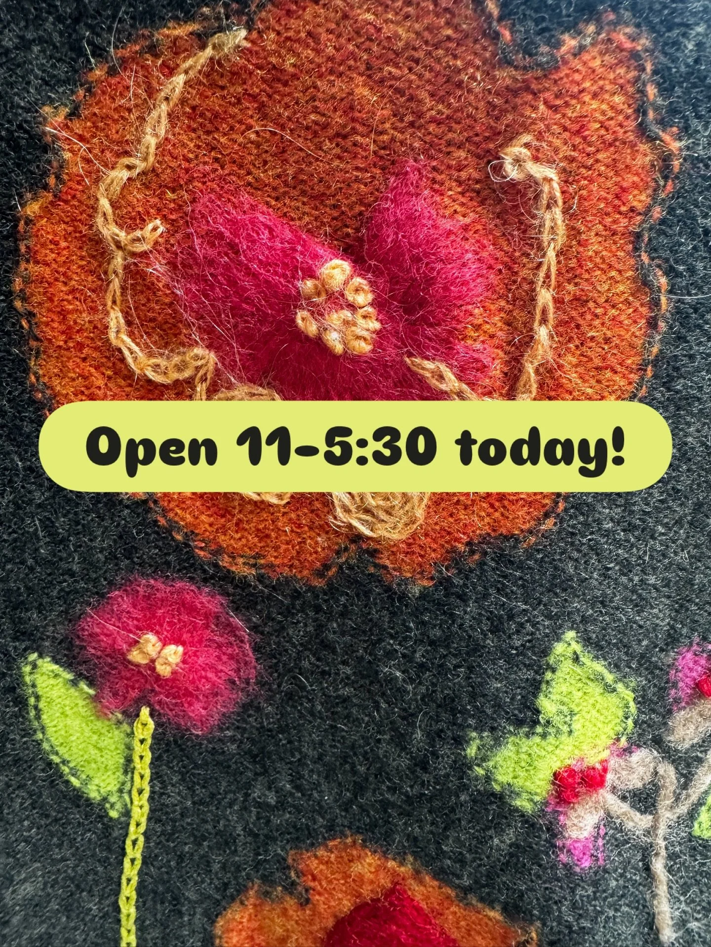 🍁 Happy Wednesday, friends! We’re open 11–5:30 today and the shop is full of all the fall things — cozy sweaters, rich colors, gorgeous boots, and so much more! 🍂✨
Thinking about consigning? We’re currently accepting winter