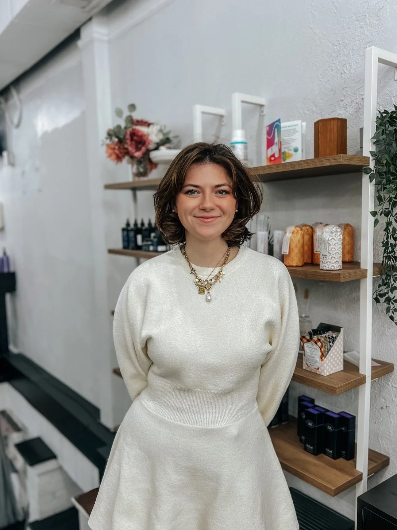 Della - Roswell Hair Stylist - Matty Lee Hair