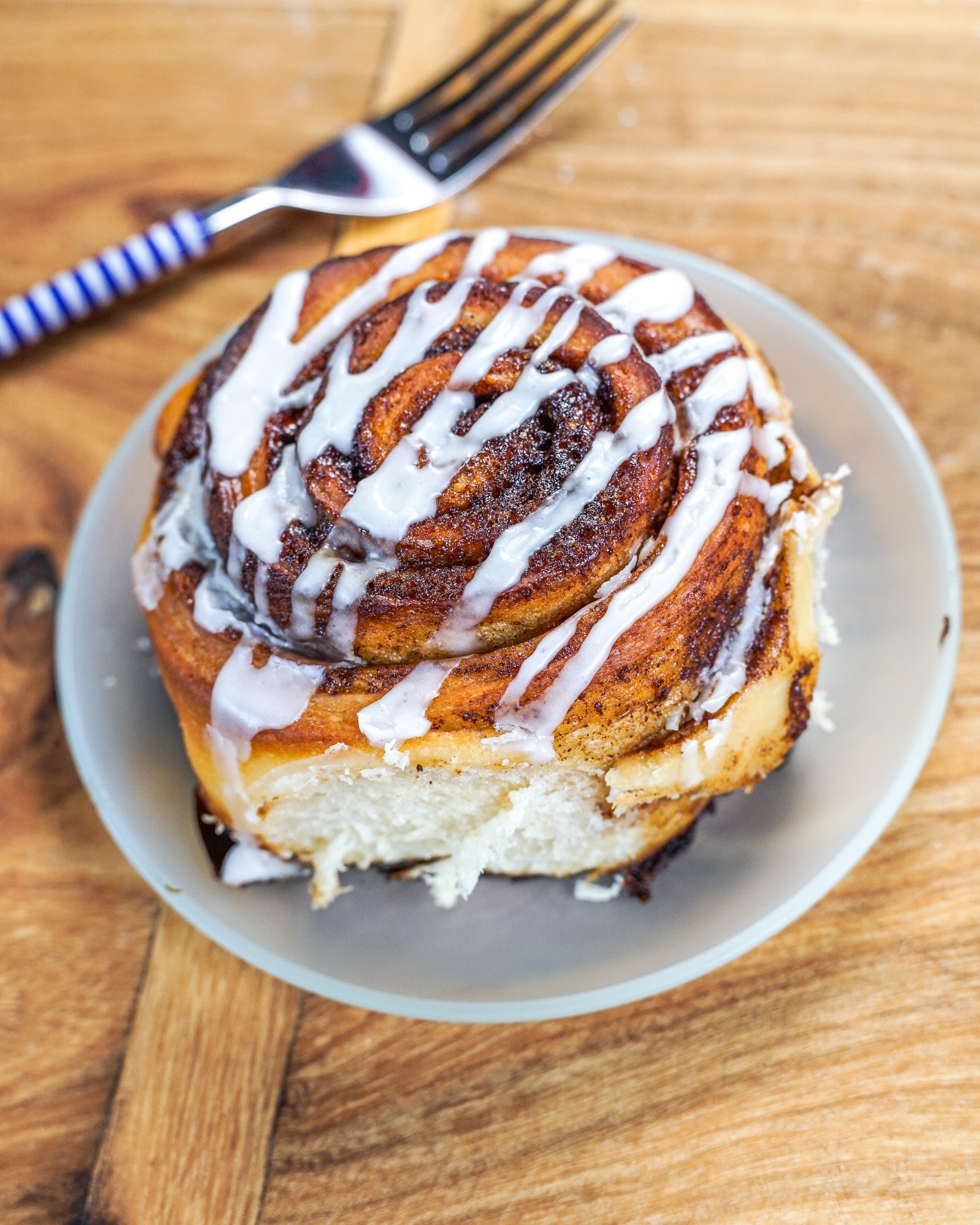 OMG Original Cinnamon Roll with vanilla drizzle