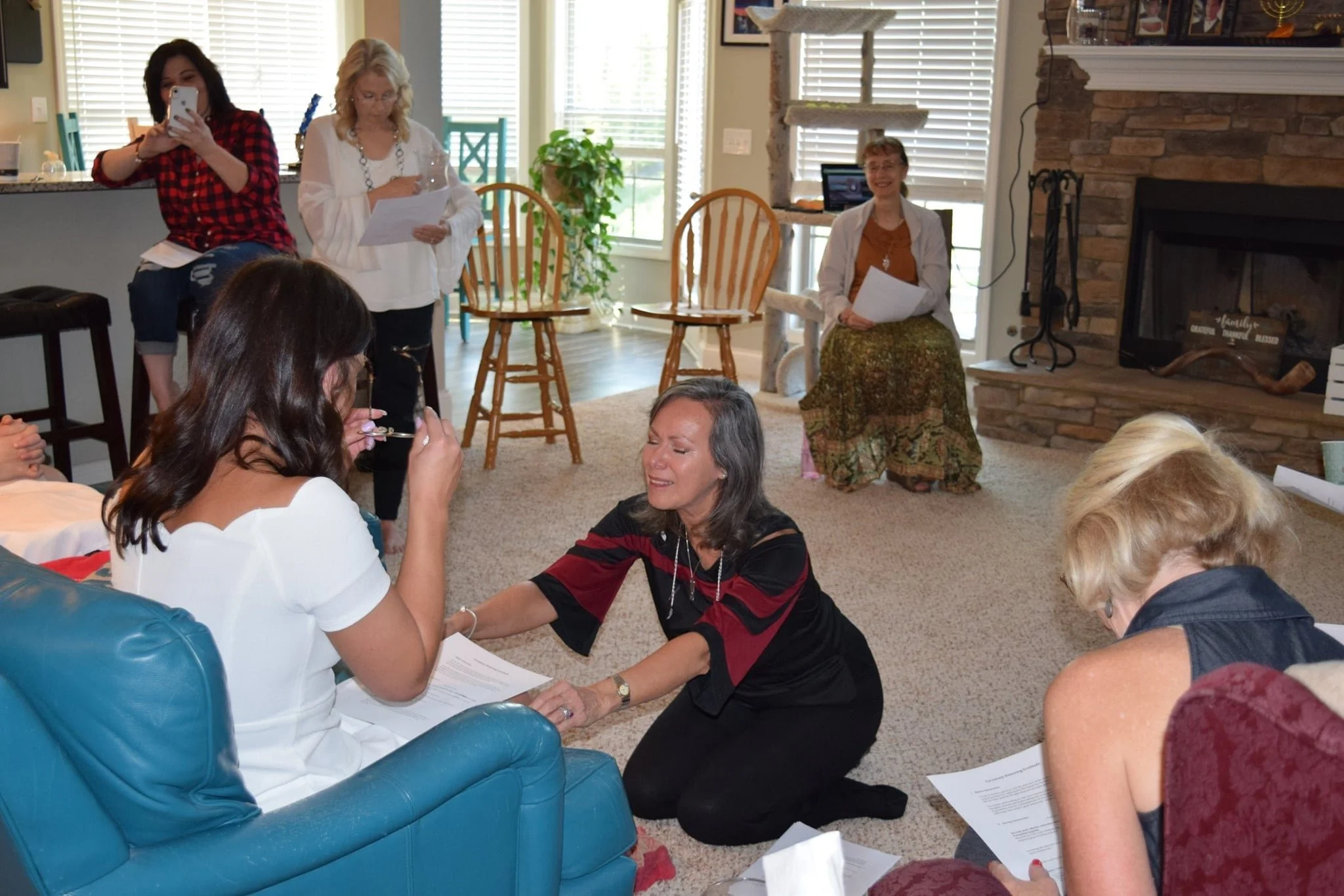 Simi kneeling and praying.jpg