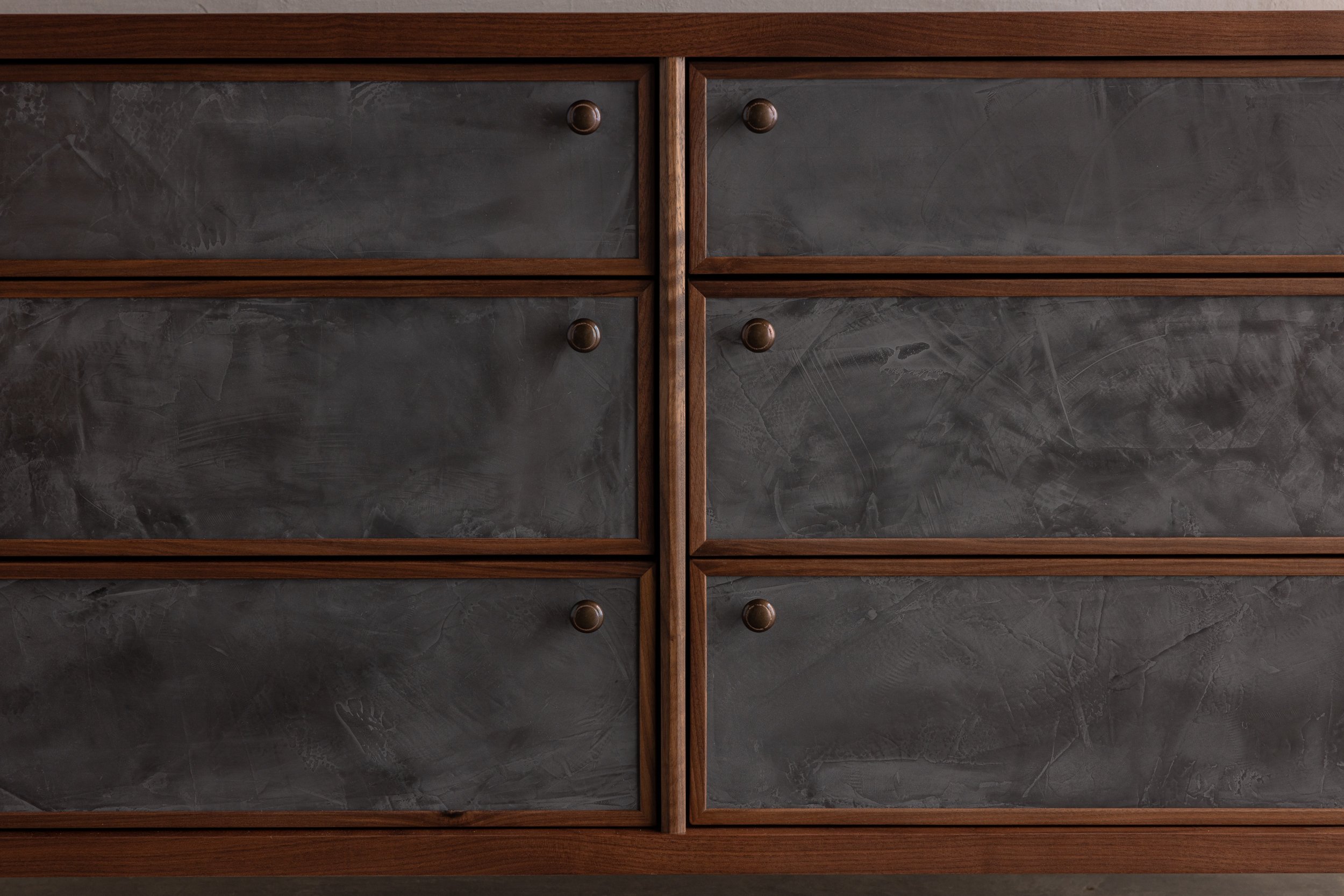 Oiled Walnut w/ Off Black Venetian Plaster