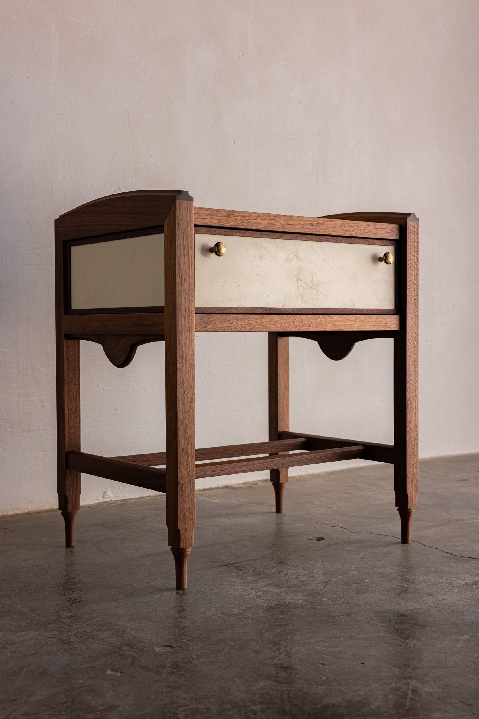 Oiled Walnut w/ Off White Venetian Plaster