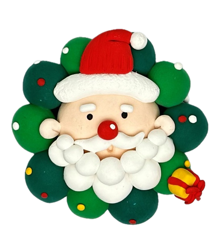 Wreath with Santa with Transperant Background.png