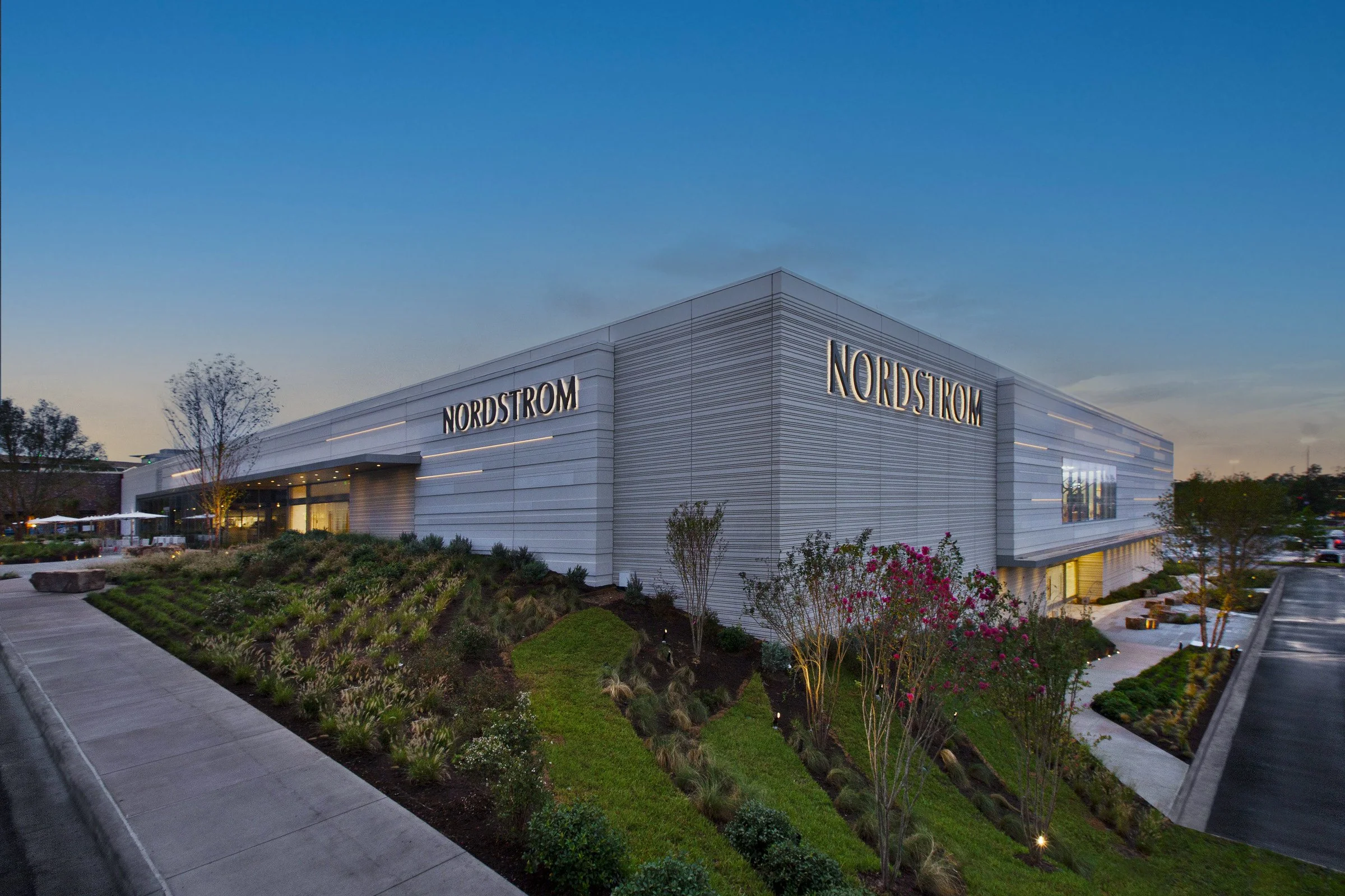 Nordstrom Woodlands 14007_N8_mrlandscape-2.jpg