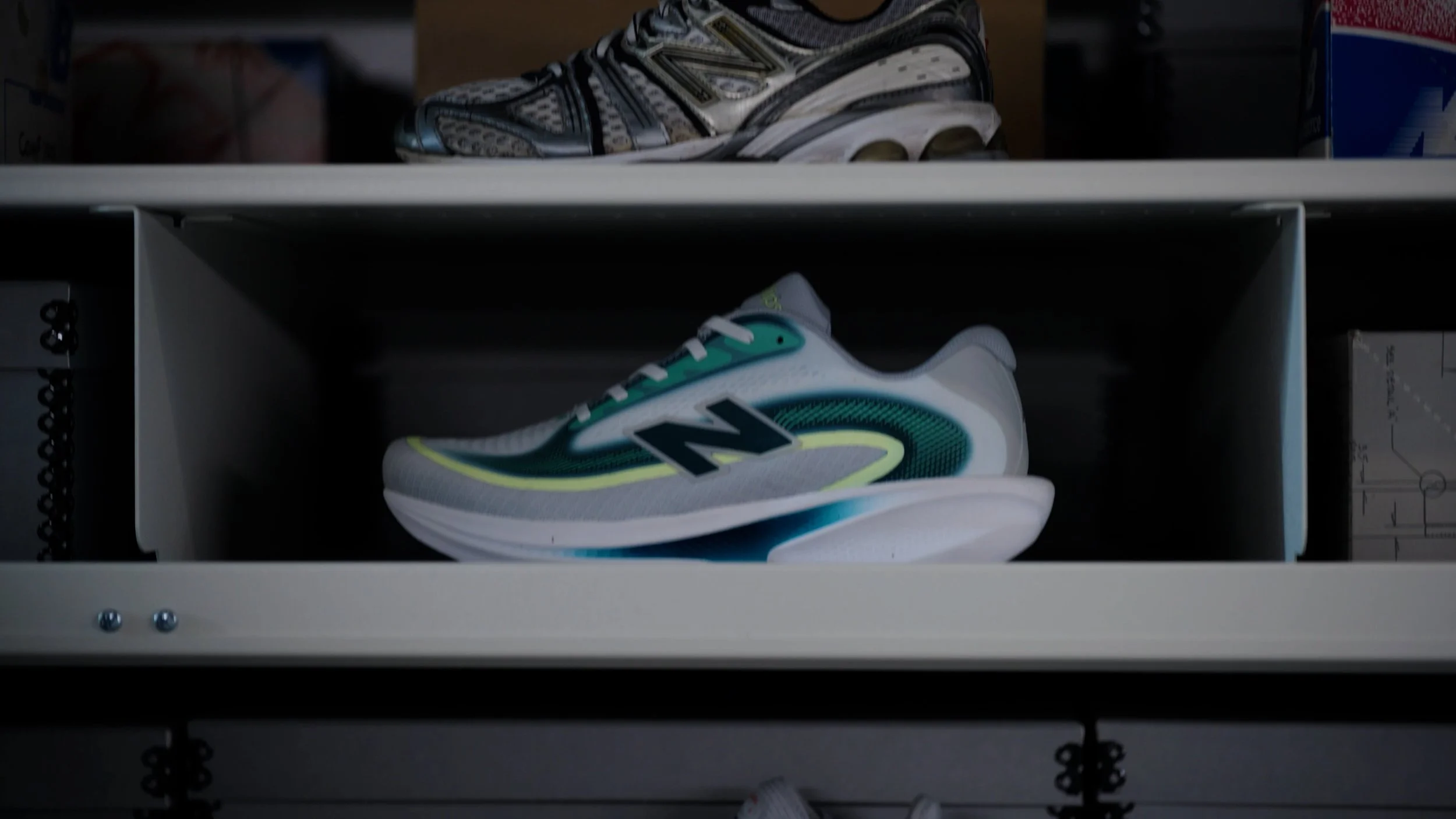 Newbalance 6.jpg