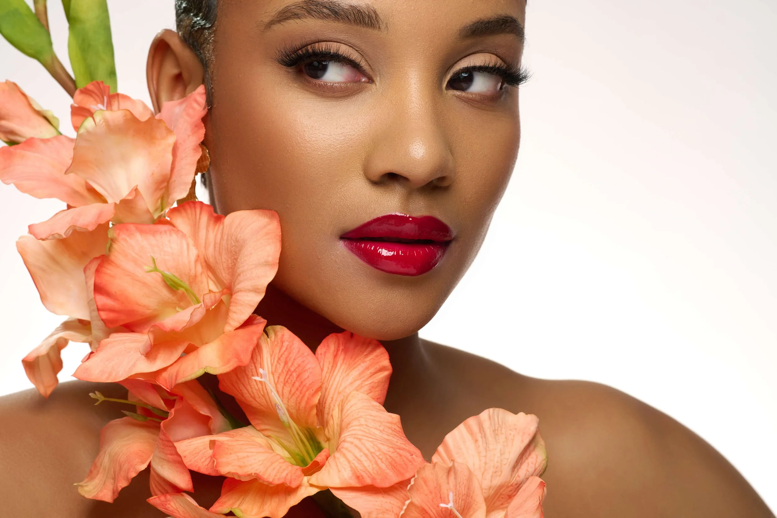 2025_SJ0303_BeautyInBloom_303_LIP_MONEY_SHOT_072.jpg