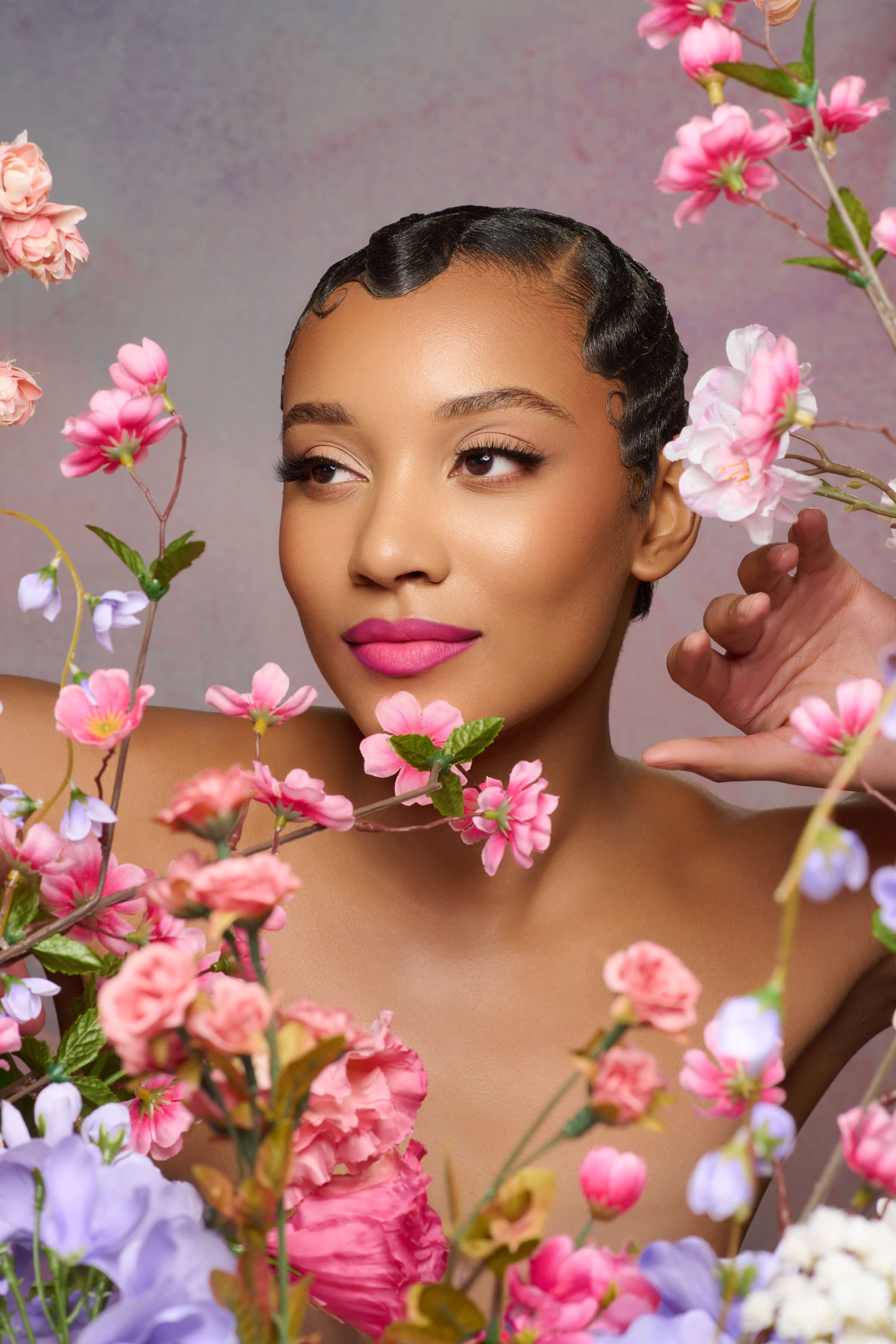 2025_SJ0303_BeautyInBloom_166_LIP_POWER_SUIT_MAVERICK_054.jpg