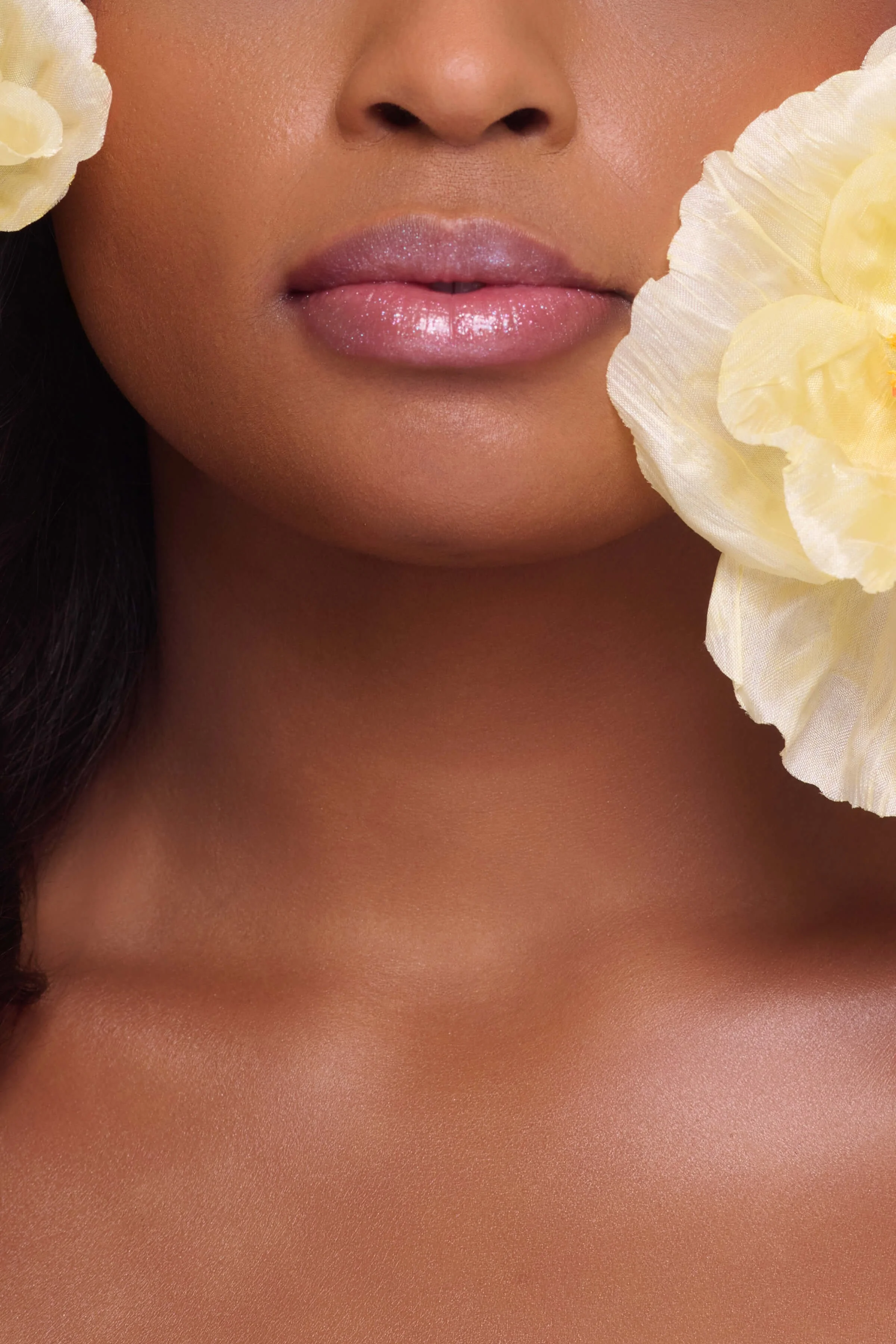 2025_SJ0303_BeautyInBloom_270_GLOSS_LIBERATED_004c.jpg