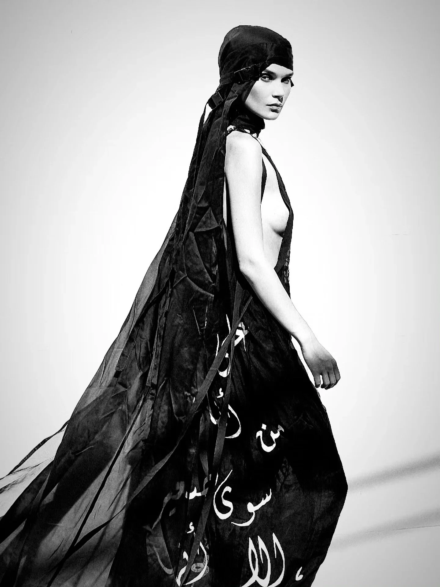 Get to know Samantha Saint James, the mastermind behind Australian label @notamansdream 🖤

Since graduating from the Whitehouse Institute of Design in 2021, Samantha has gone on to win Next Gen at Australian Fashion Week, show at both Melbourne Fash