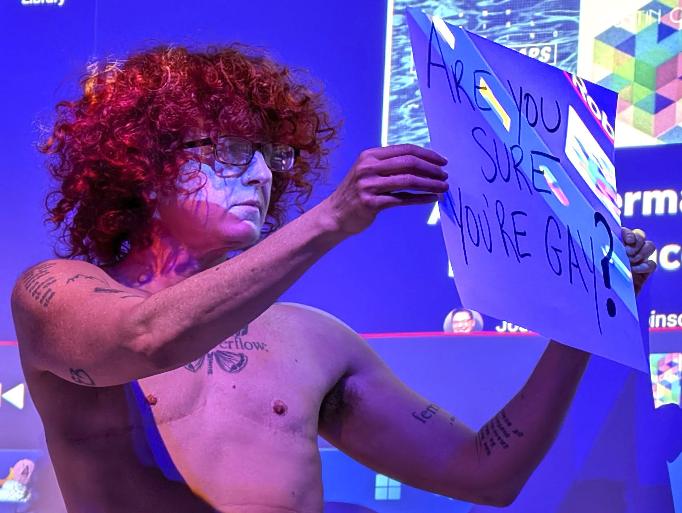 DISOBEY_26_18.jpg