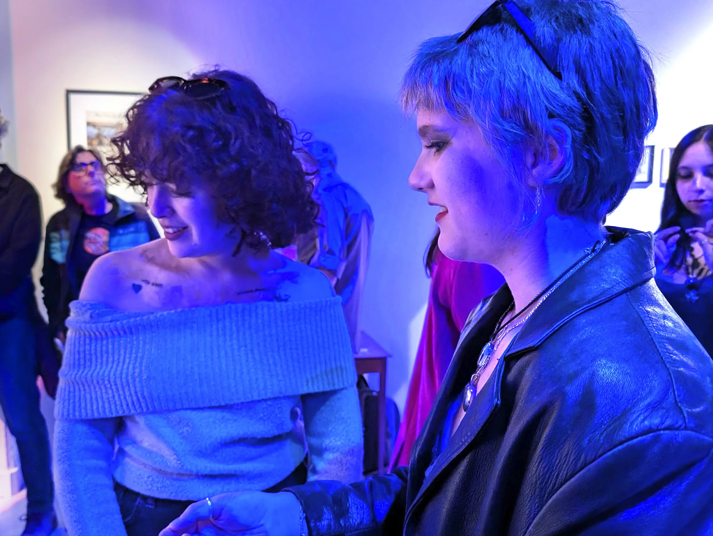JULIAN_MUST_19.jpg