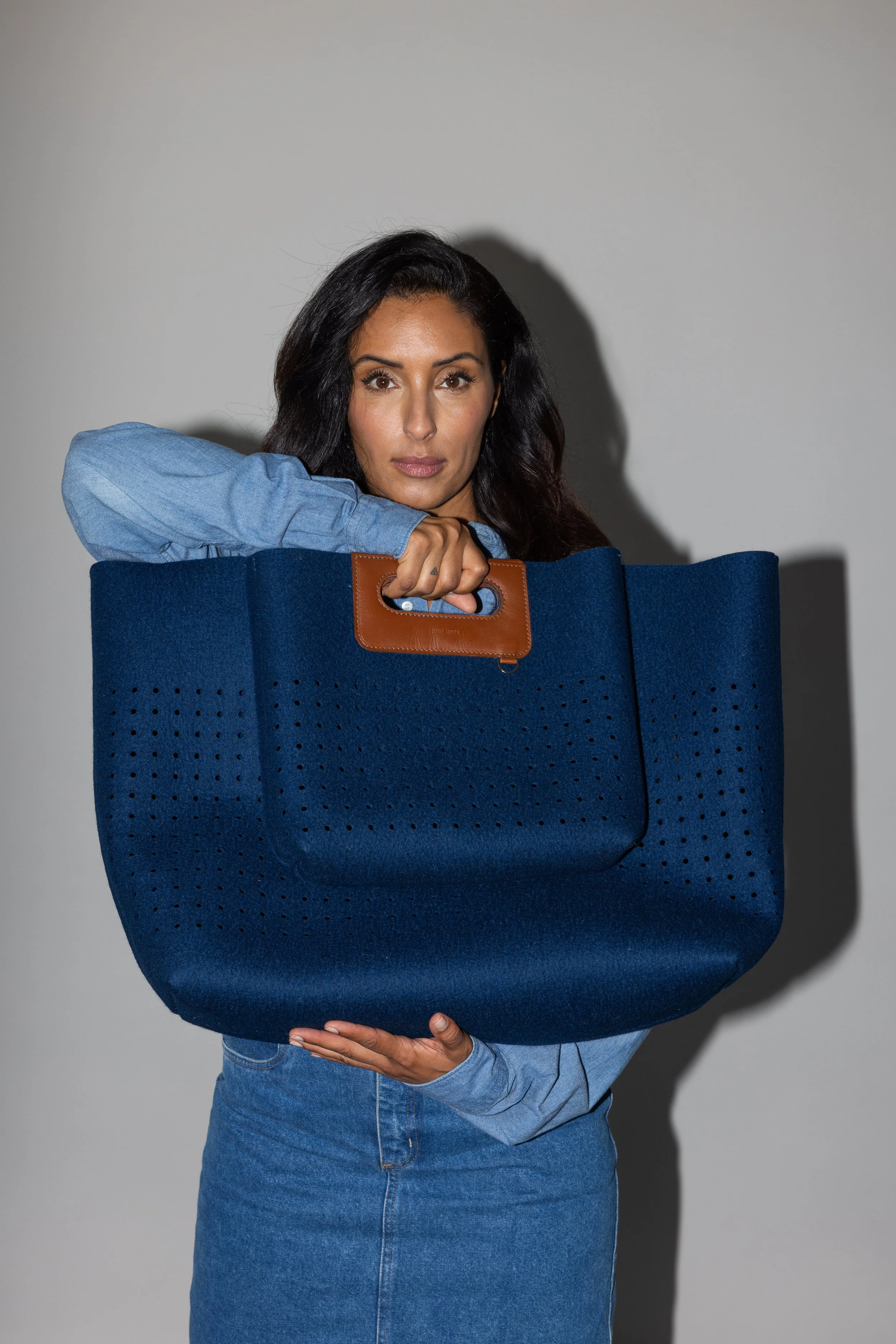 026-asobi-marine-petite-tote.jpg