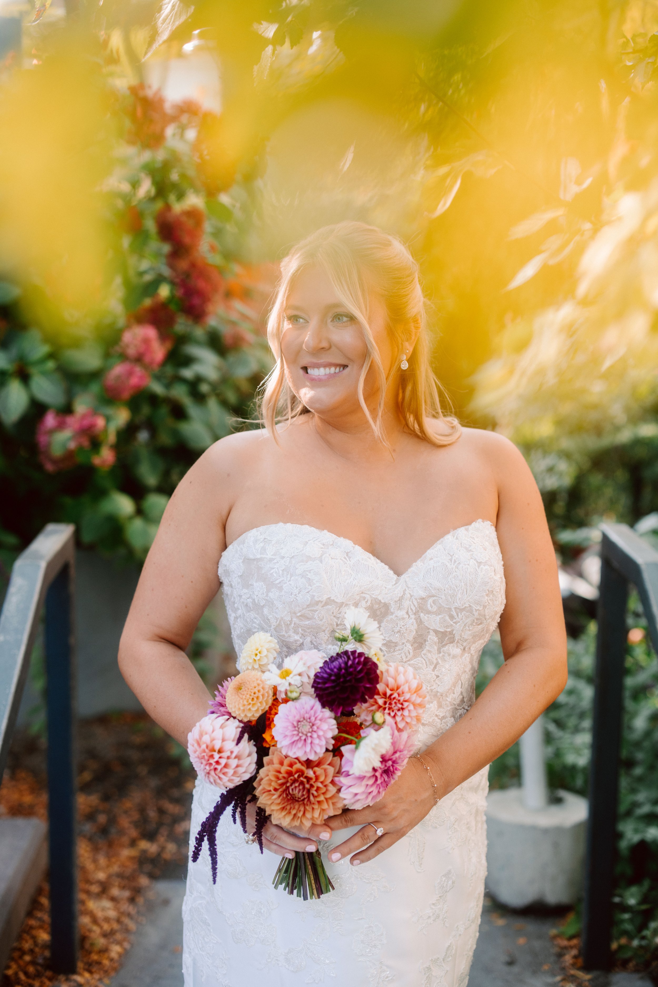 Okay Cool Florals M+J wedding — photos by welaughwelove.jpg