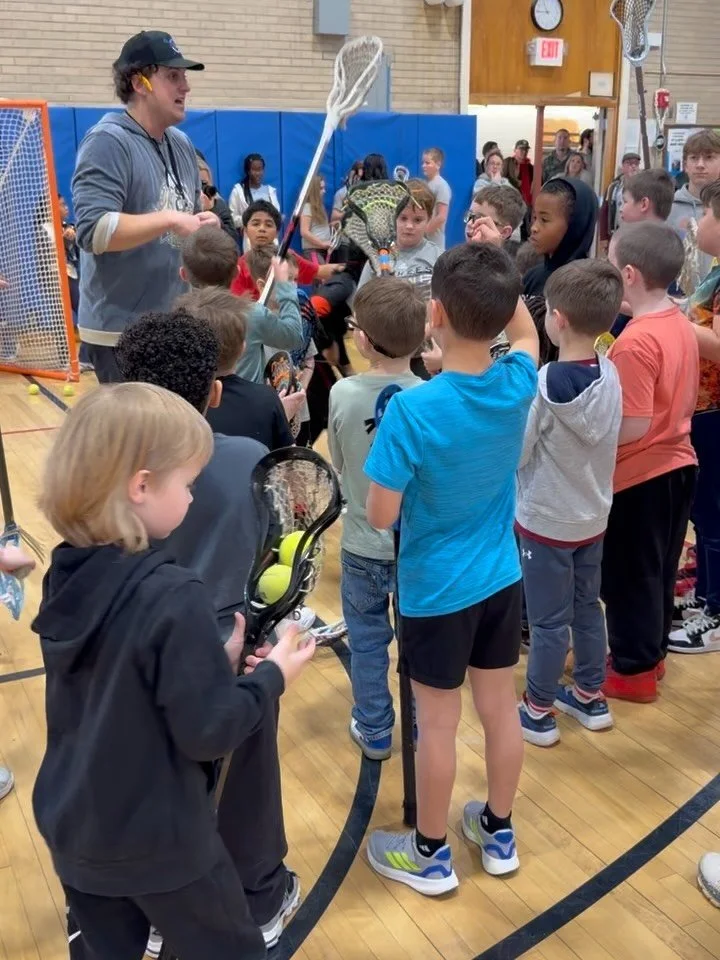 Ending February On The Best Note‼️

This past weekend, The Crew Lacrosse Club partnered up with the good people at the Bristol Youth Lacrosse program to host a Intro to Lacrosse clinic for boys and girls K-8‼️

With over 60+ kids showing up on Saturd