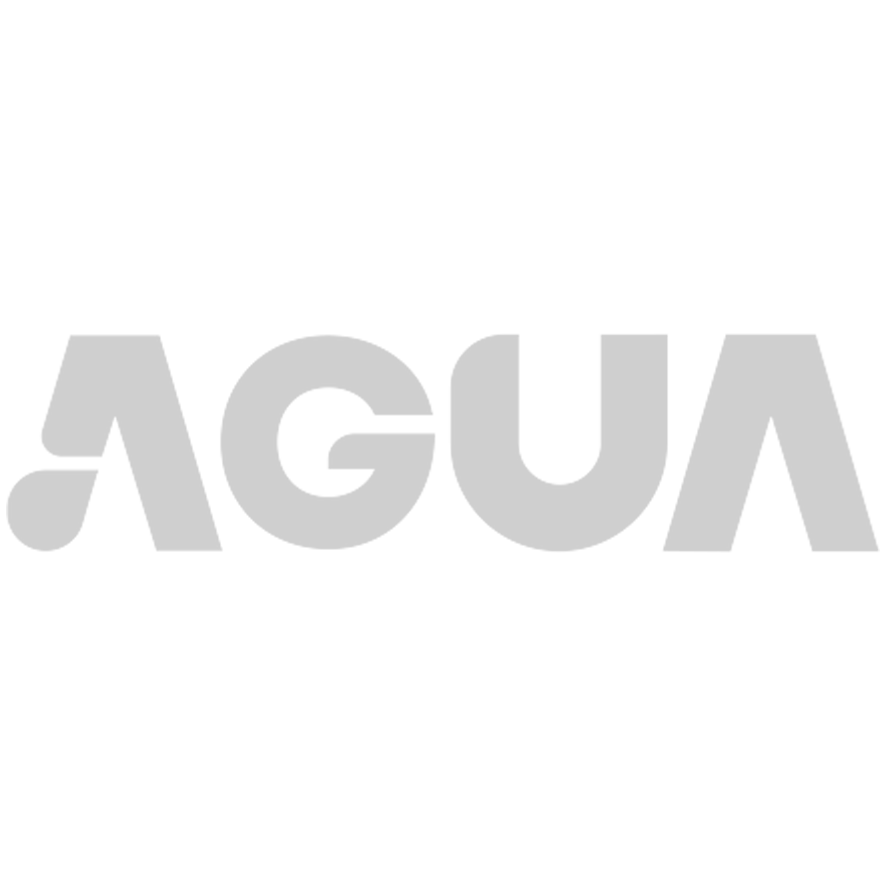 Logo con la palabra "AQUA" en letras grandes de color gris