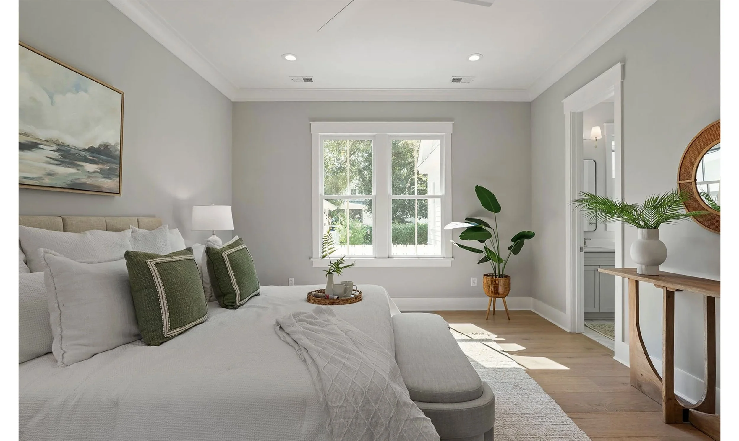 long-beach-primary-bedroom-real-estate-photography.jpg