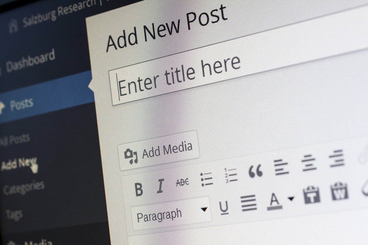 why blogging still holds weight