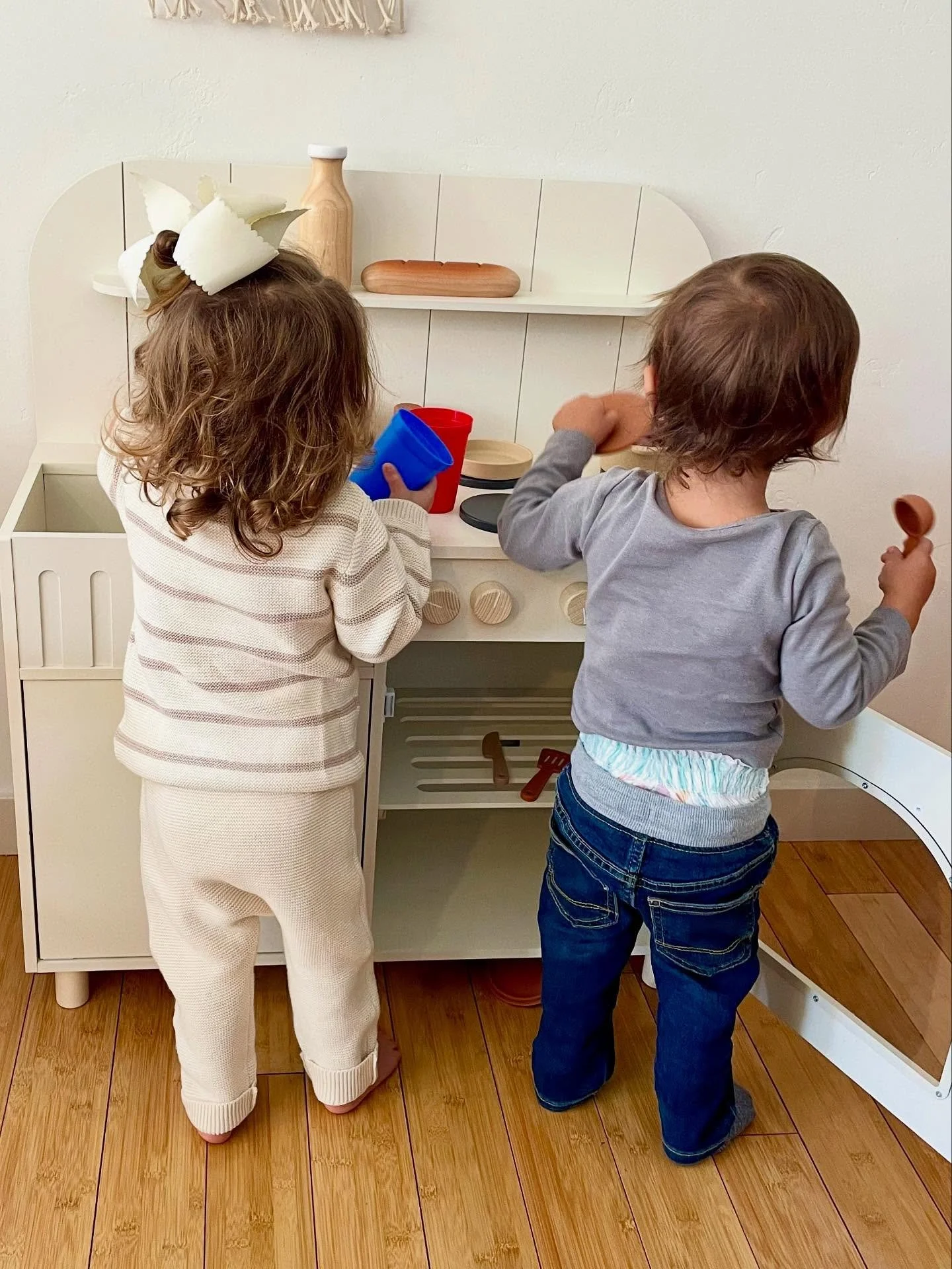 Just a couple of pals in the kitchen 💕 Our new &amp; updated play class schedule launches next week&mdash;but you can sneak a peek now on our website ✨