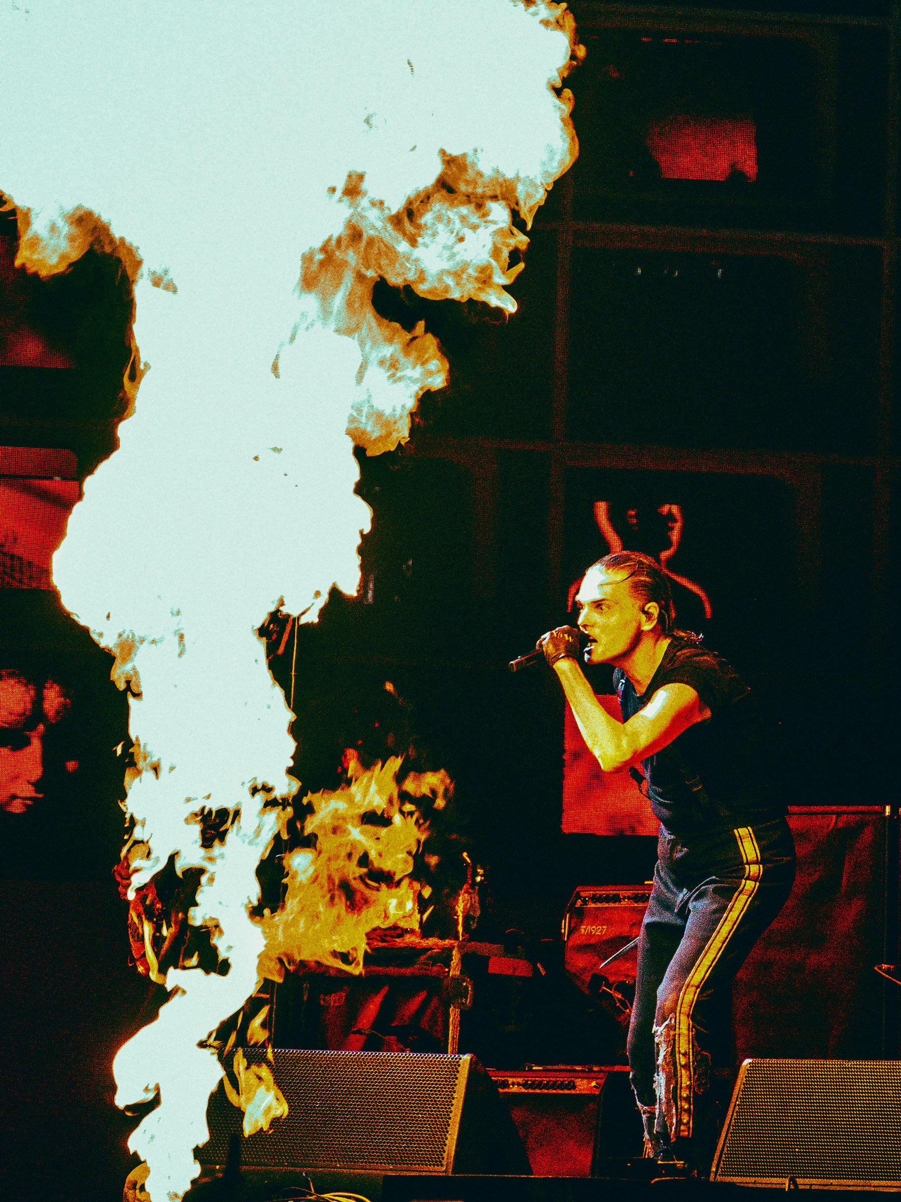 casey-vange-my-chemical-romance-21.jpg