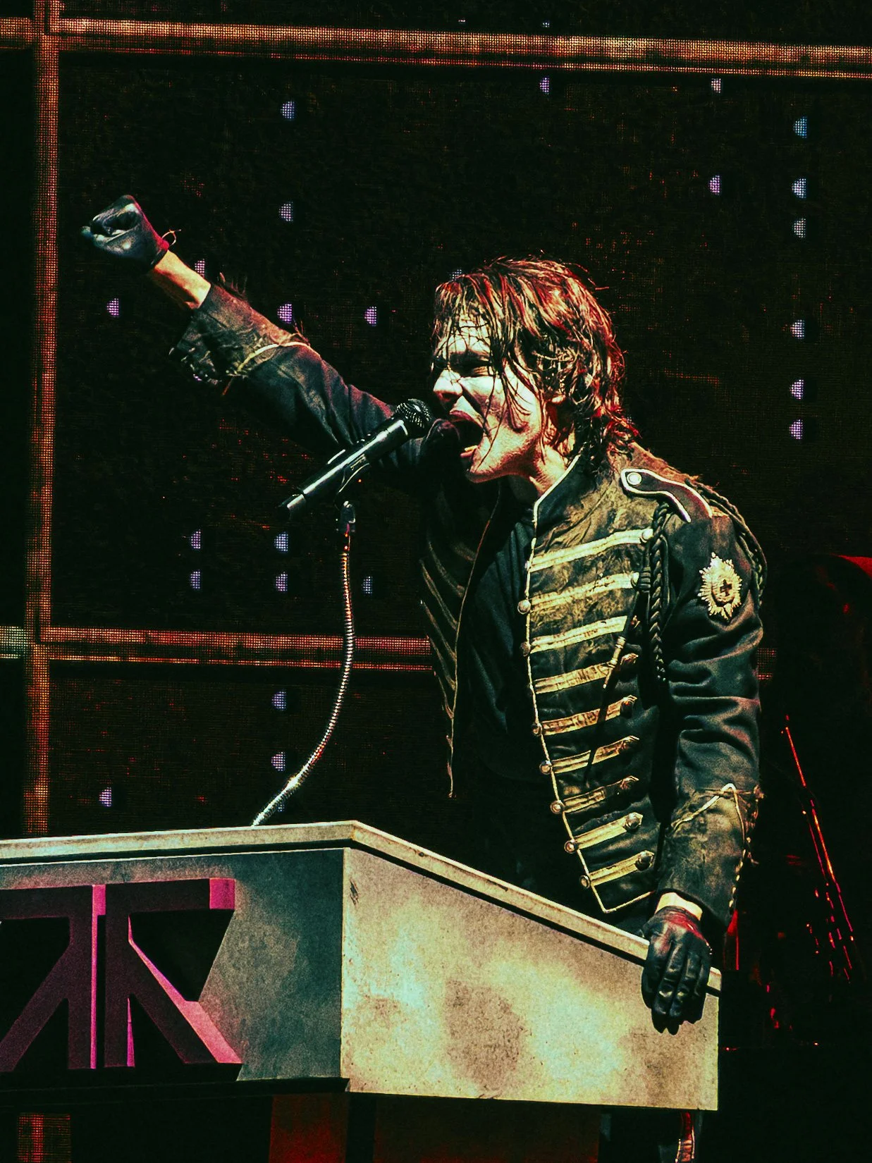 casey-vange-my-chemical-romance-04.jpg
