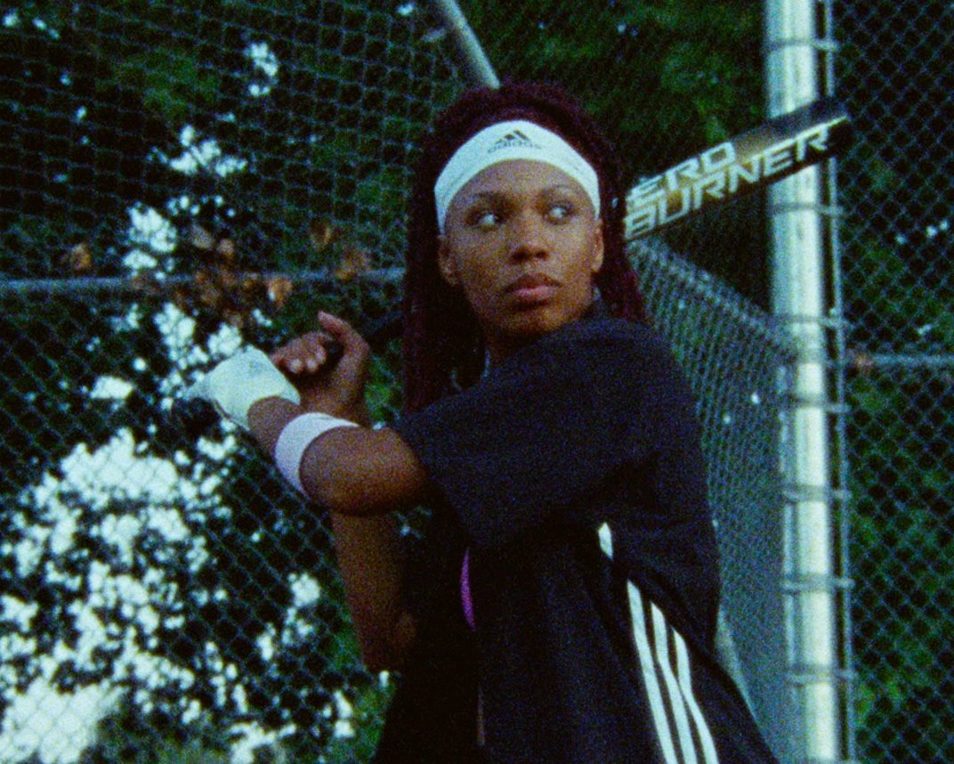 MINDCASTLE_Adidas_DC_v7_4444_01001920.jpg