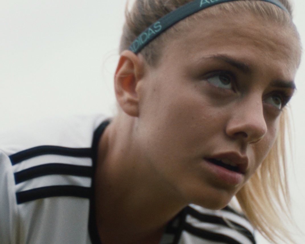 MINDCASTLE_Adidas_DC_v7_4444_01001523.jpg