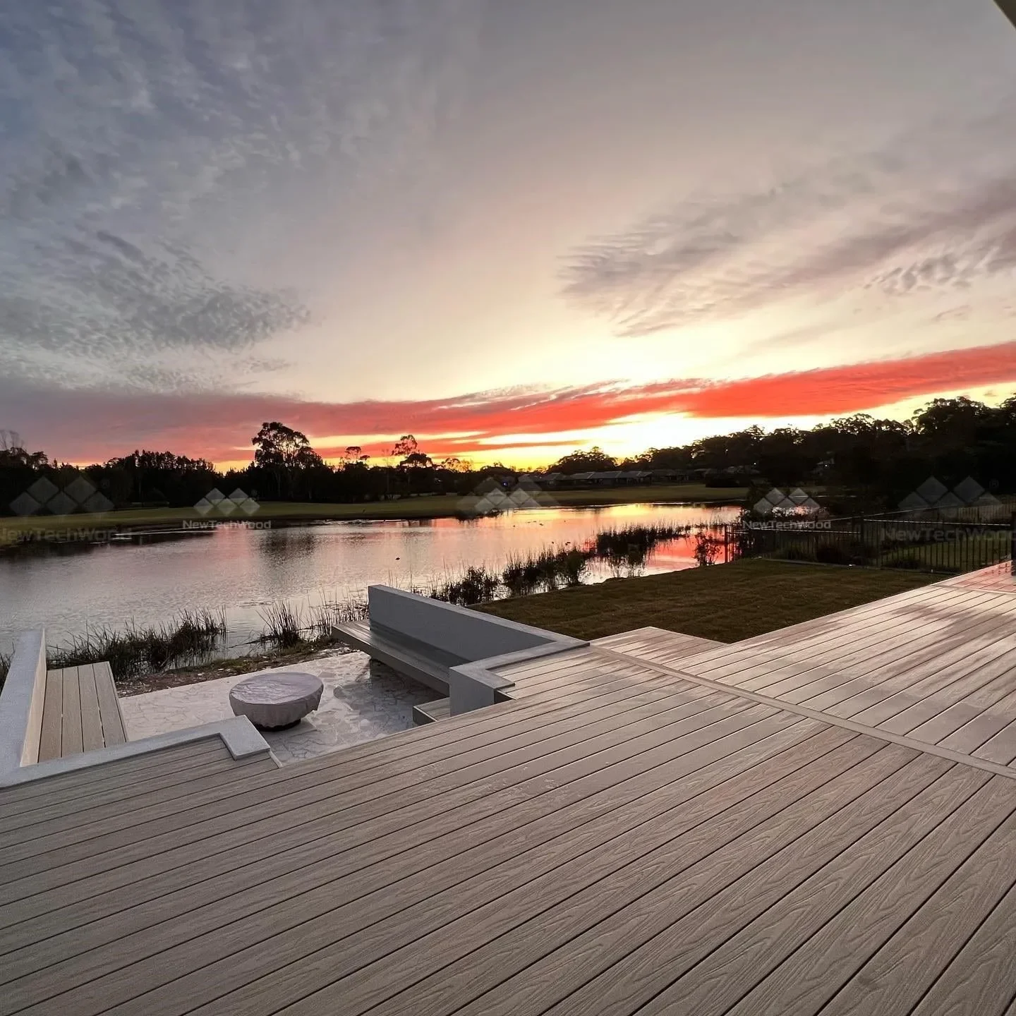 Antique-Terrace-Decking.jpg.webp