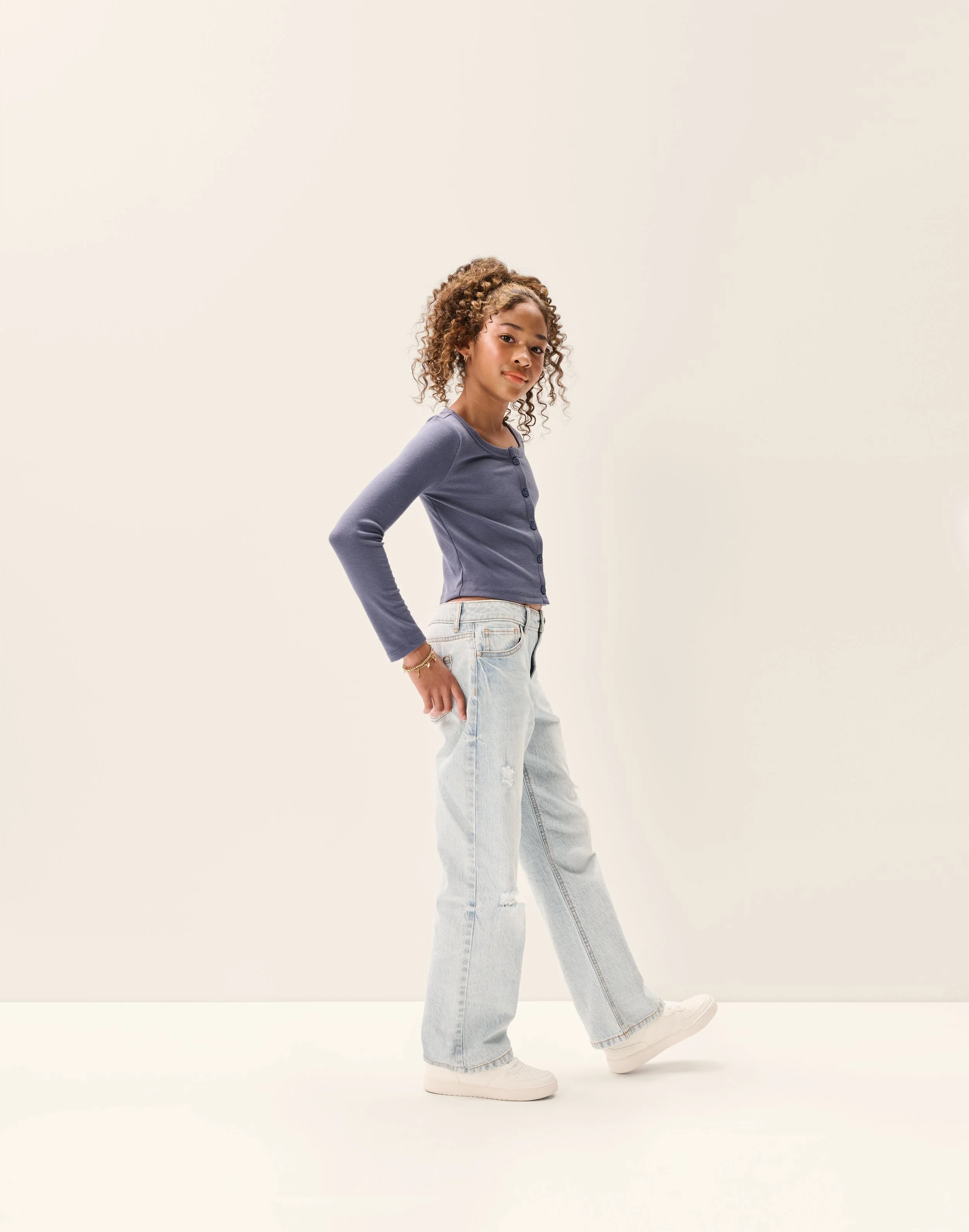 C-002707-01-001_Shot-52_BG-Long-Denim-High-Rise-Straight_0089_AT.jpg