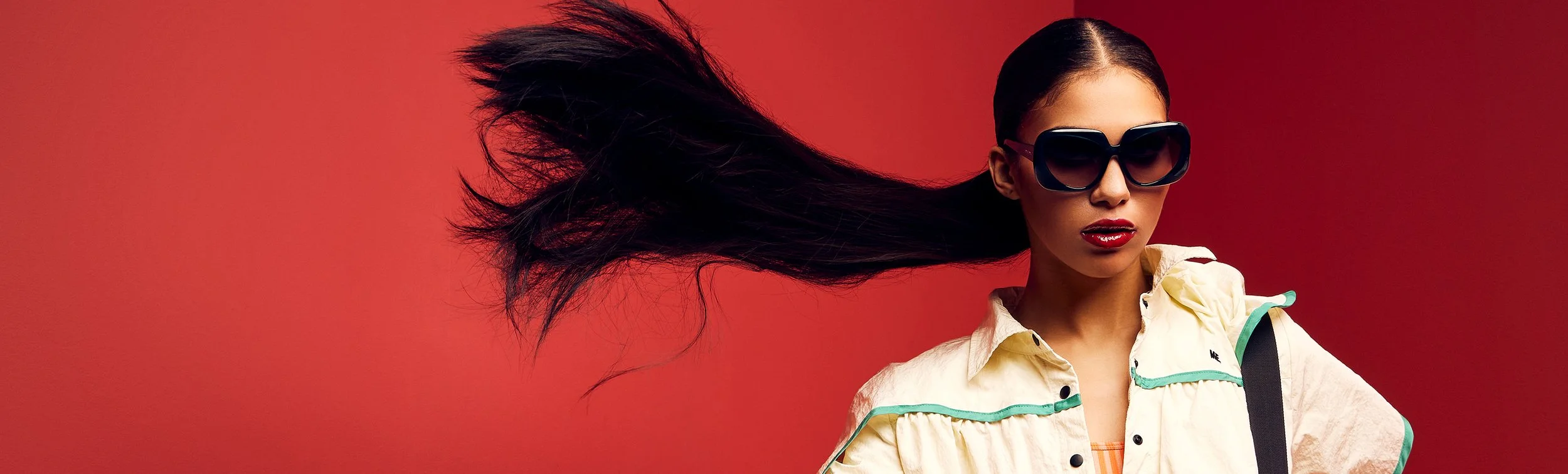 red room - stylist