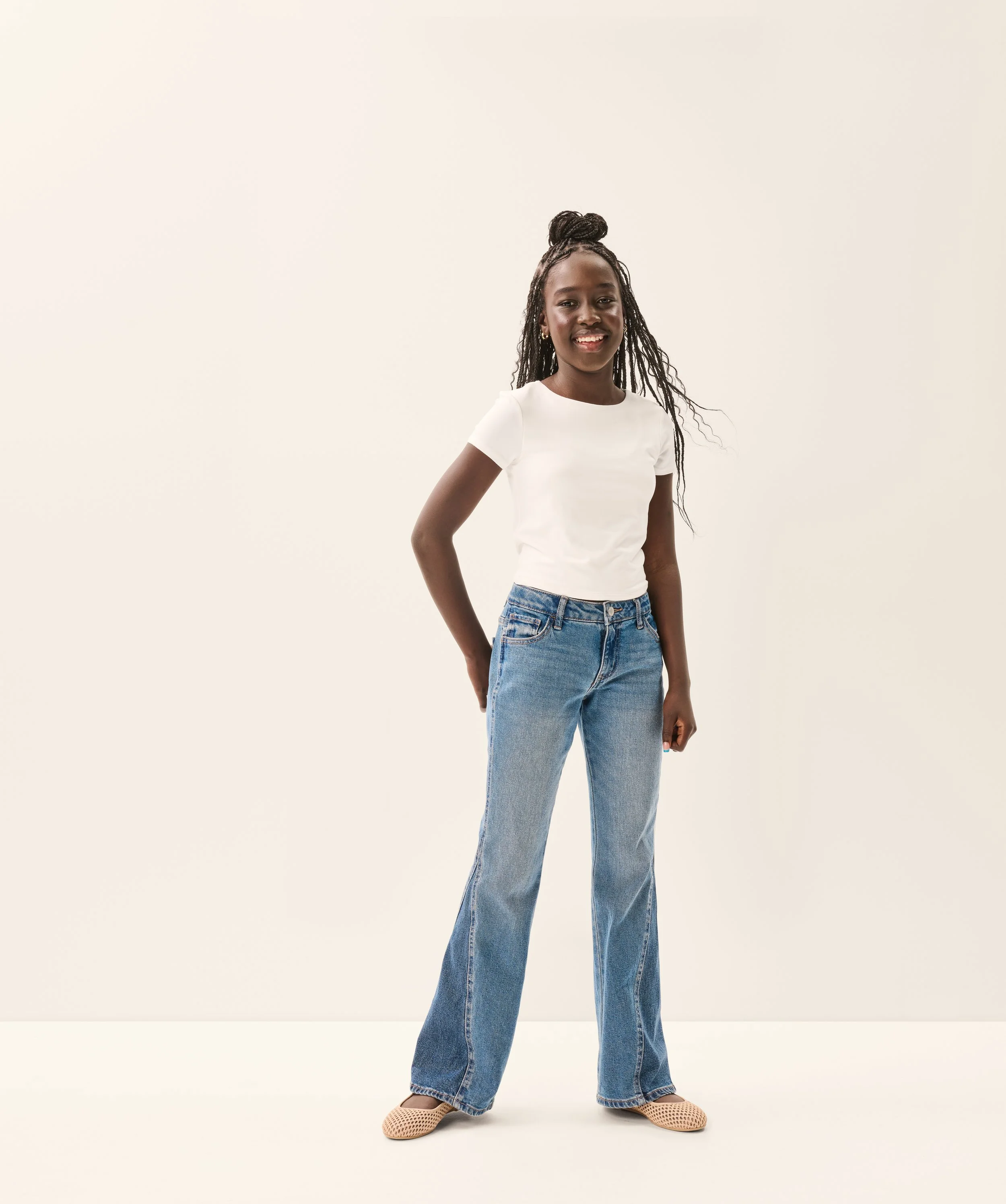 C-002707-01-001_Shot-50_BG-Long-Denim-Low-Rise-Flare_0086_AT.jpg