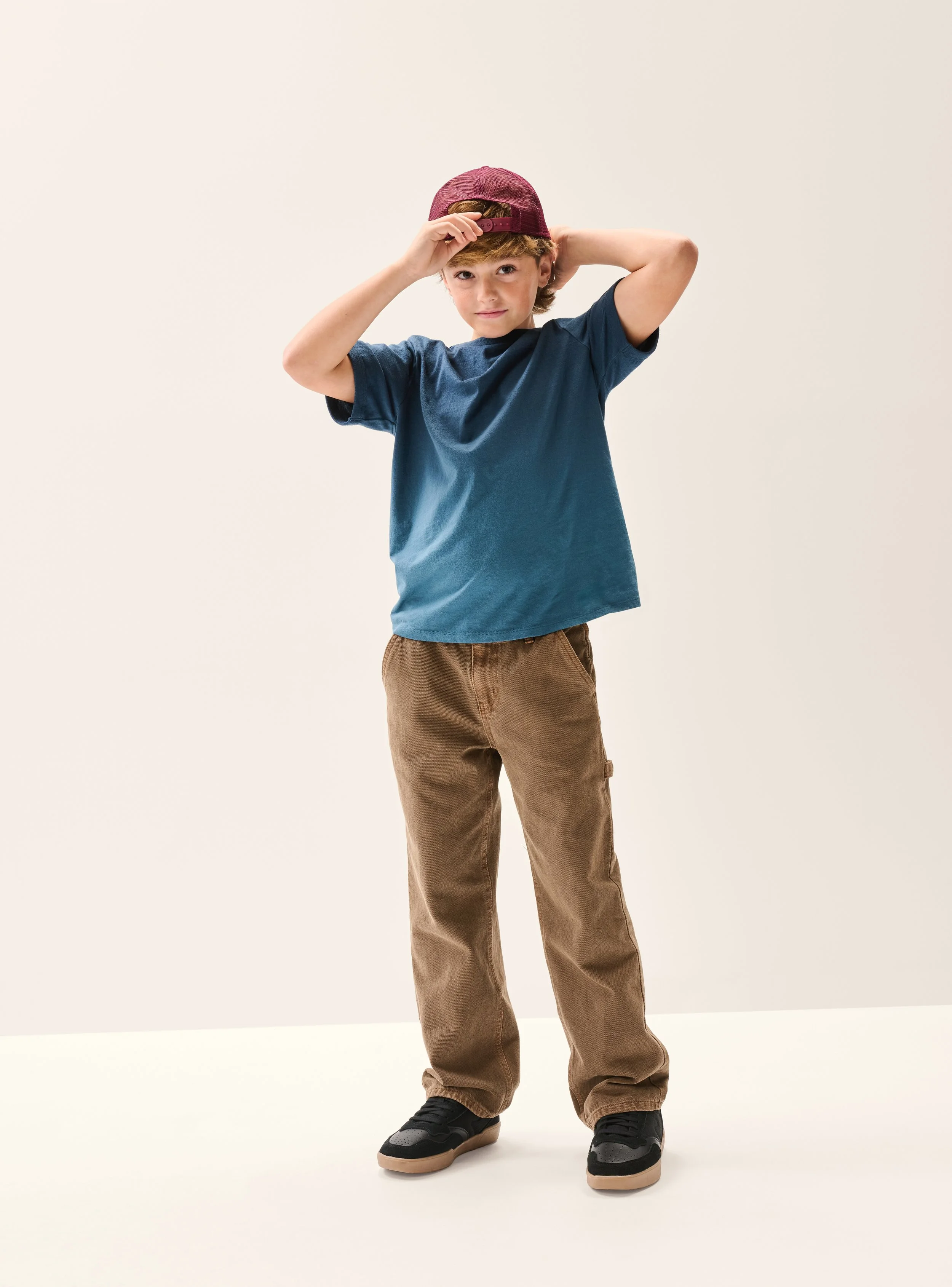 C-002707-01-001_Shot-61_BB-Denim-Relaxed-Straight-Carpenter_1429_AT.jpg