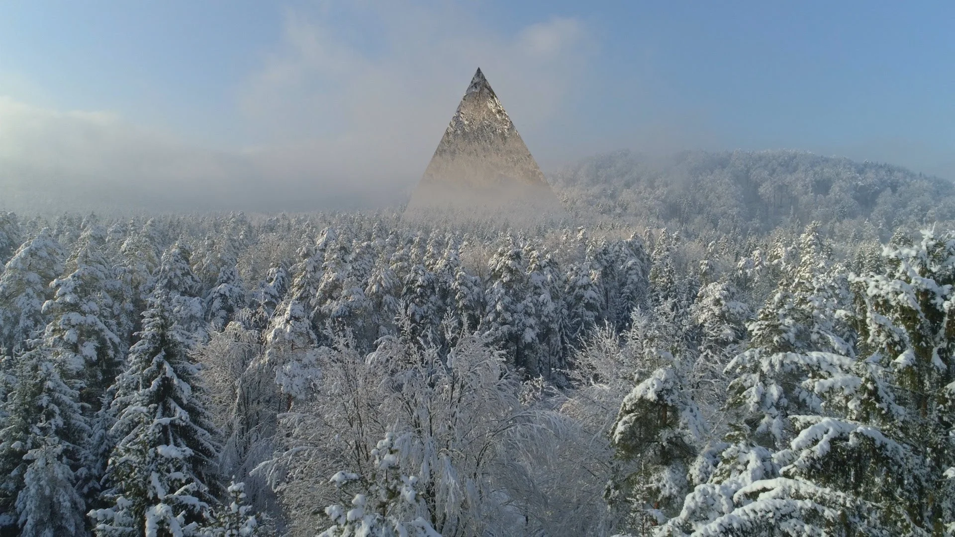 WAITING_MAIN v4 422 1080 for text comping.mov.00_00_14_06.Still004.jpg