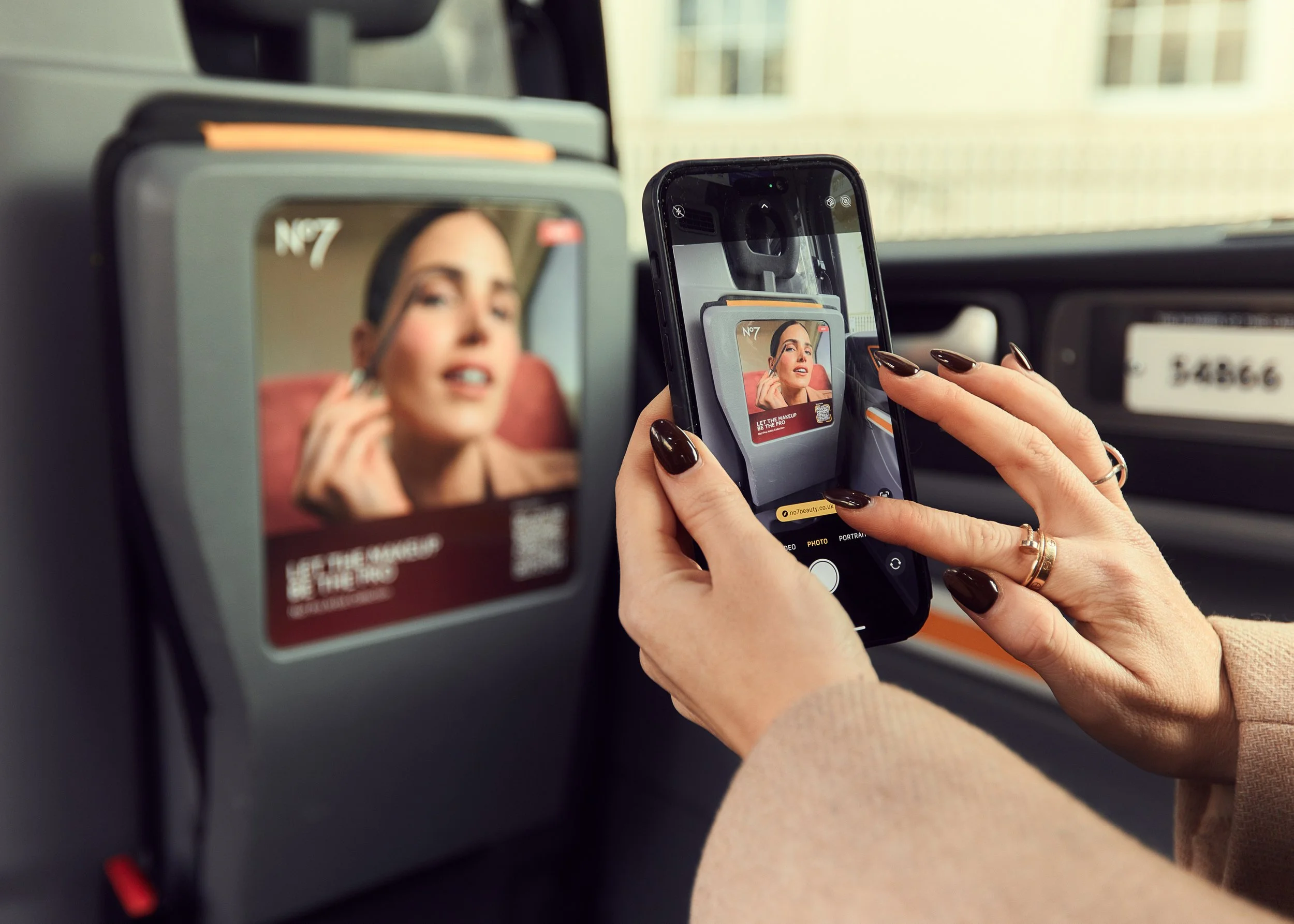 No7 Ubiquitous 5Q9A2882.jpg