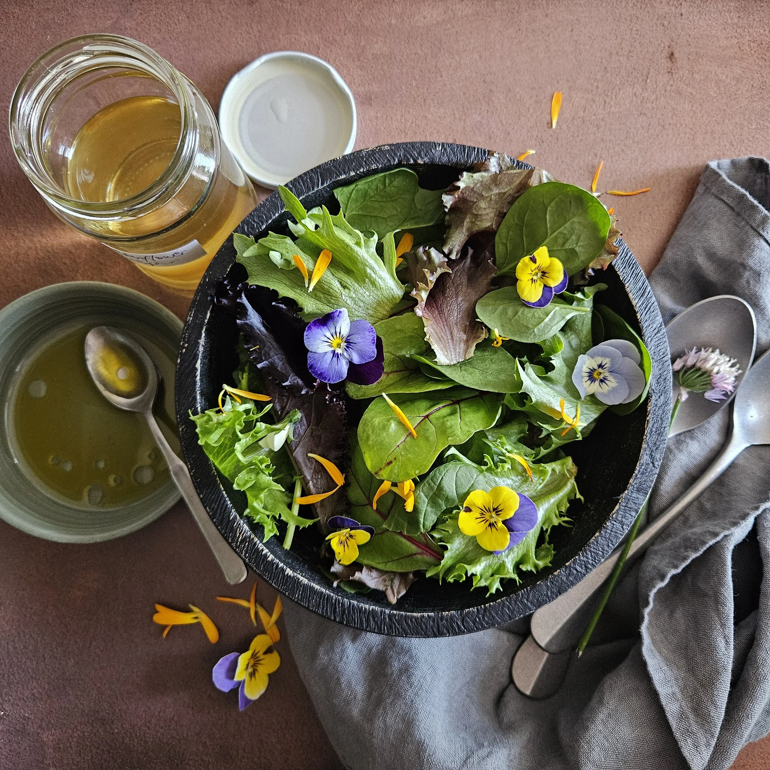 Edible Flower Salad with Elderflower Dressing