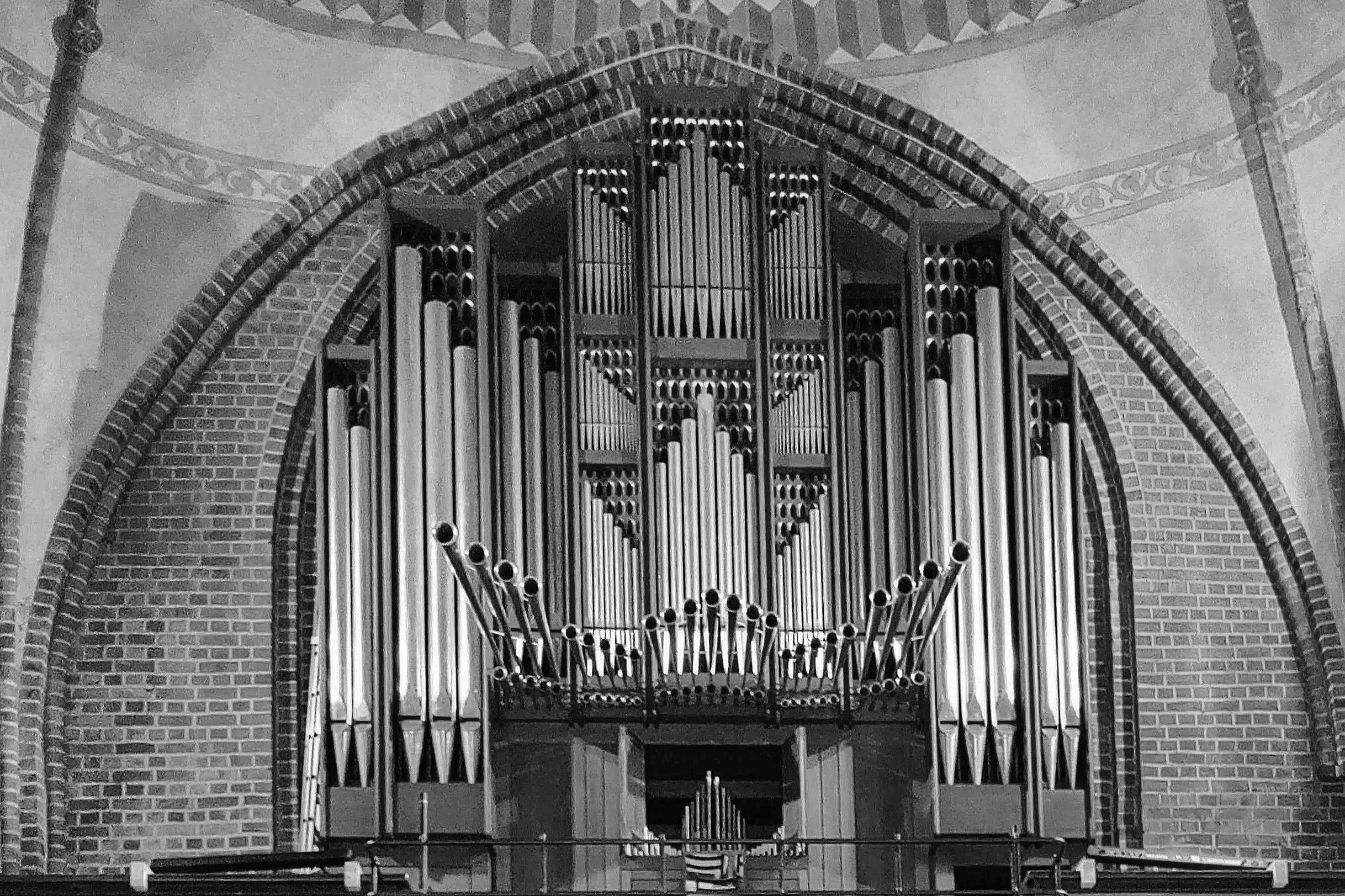 Orgel + Live-Elektronik 