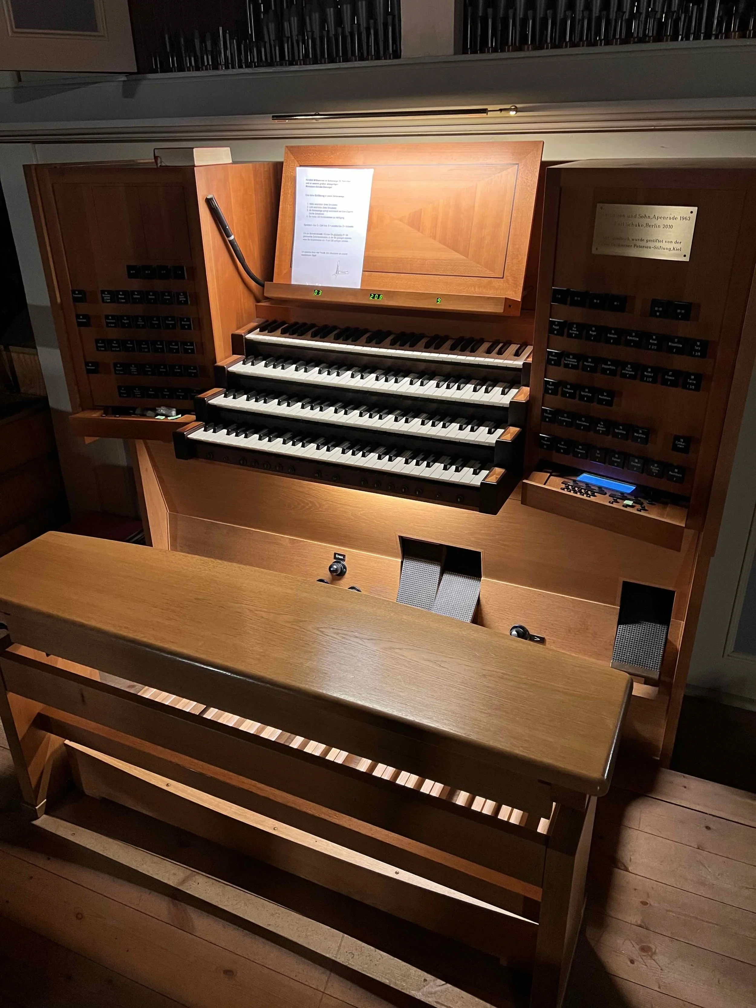 Dom Orgel Spieltisch SL.jpeg