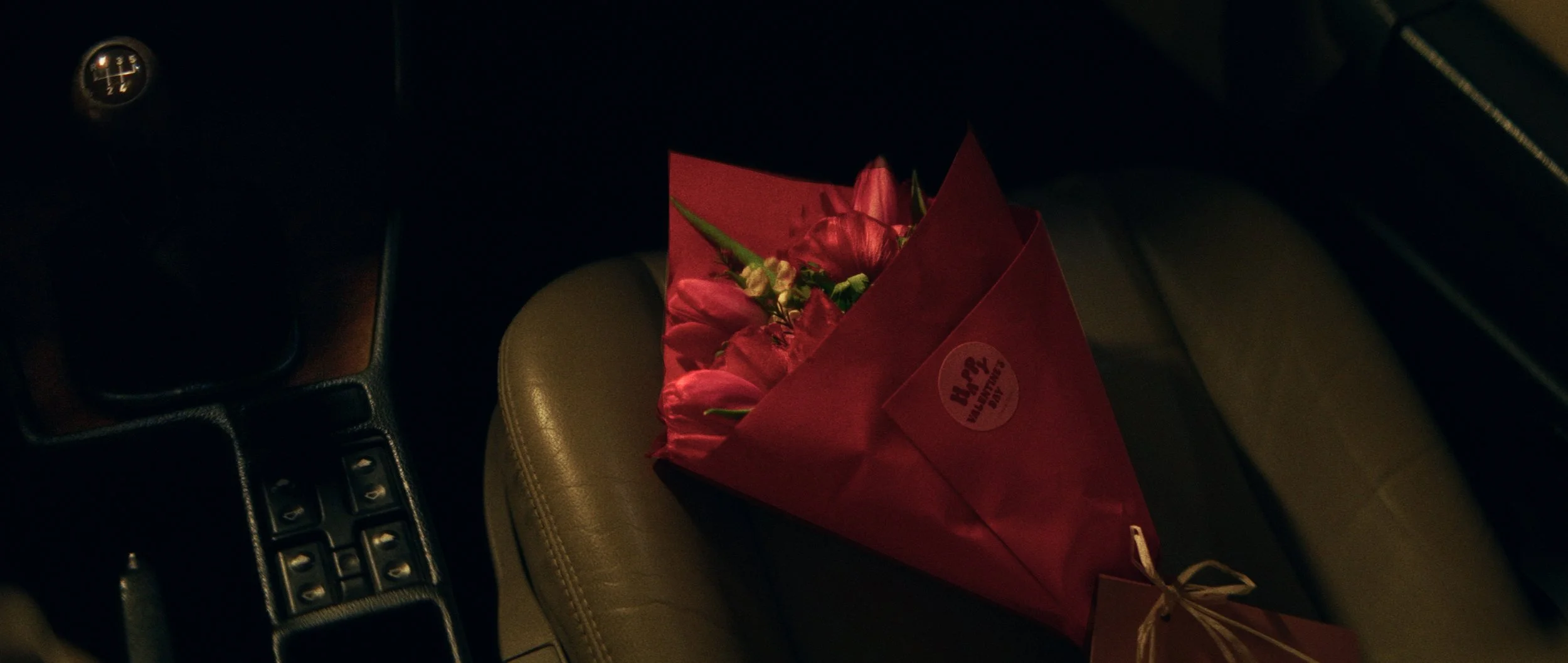 Yperalfeia - Valentines // Commercial